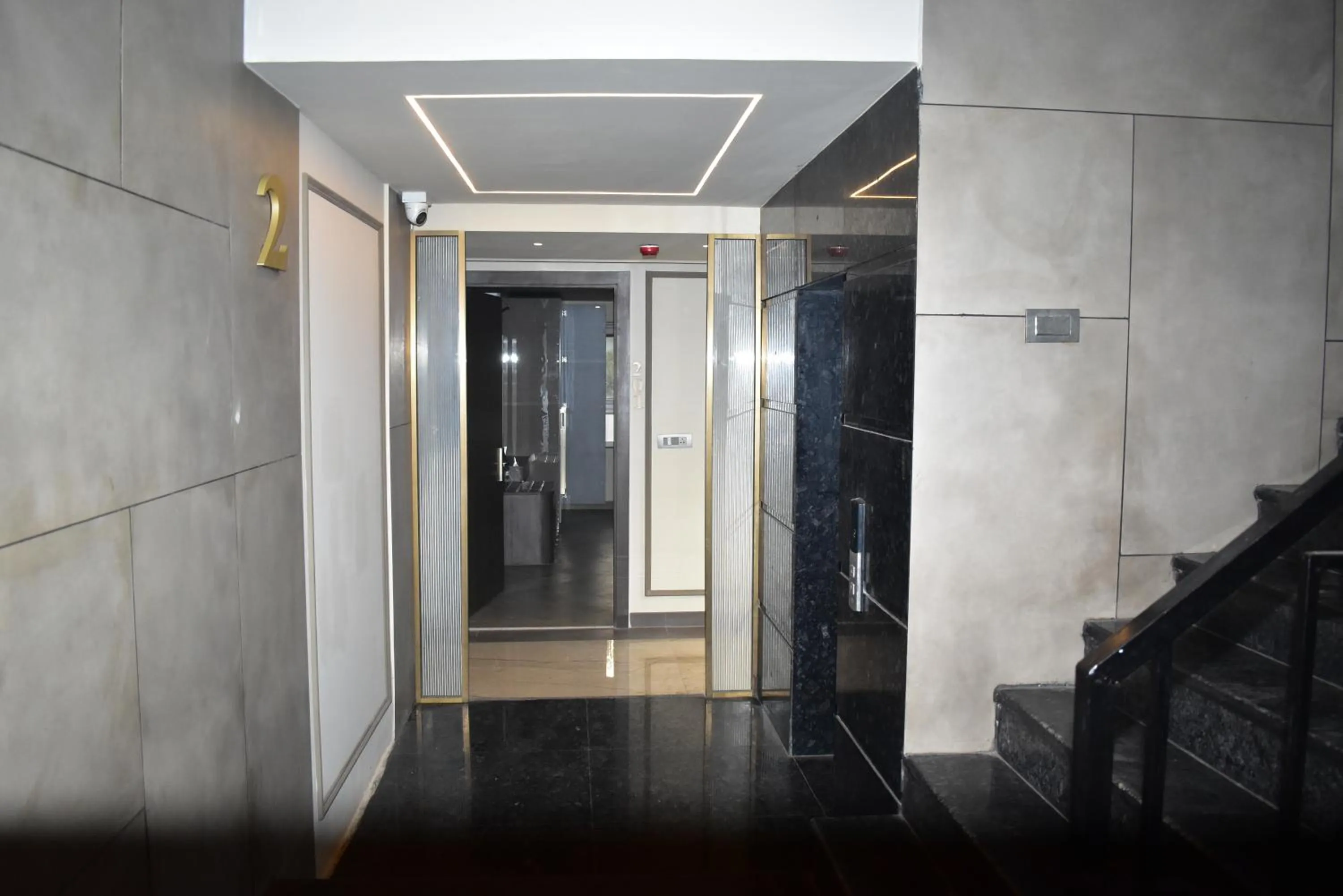 elevator in Qotel Signature Coleman Janakpuri