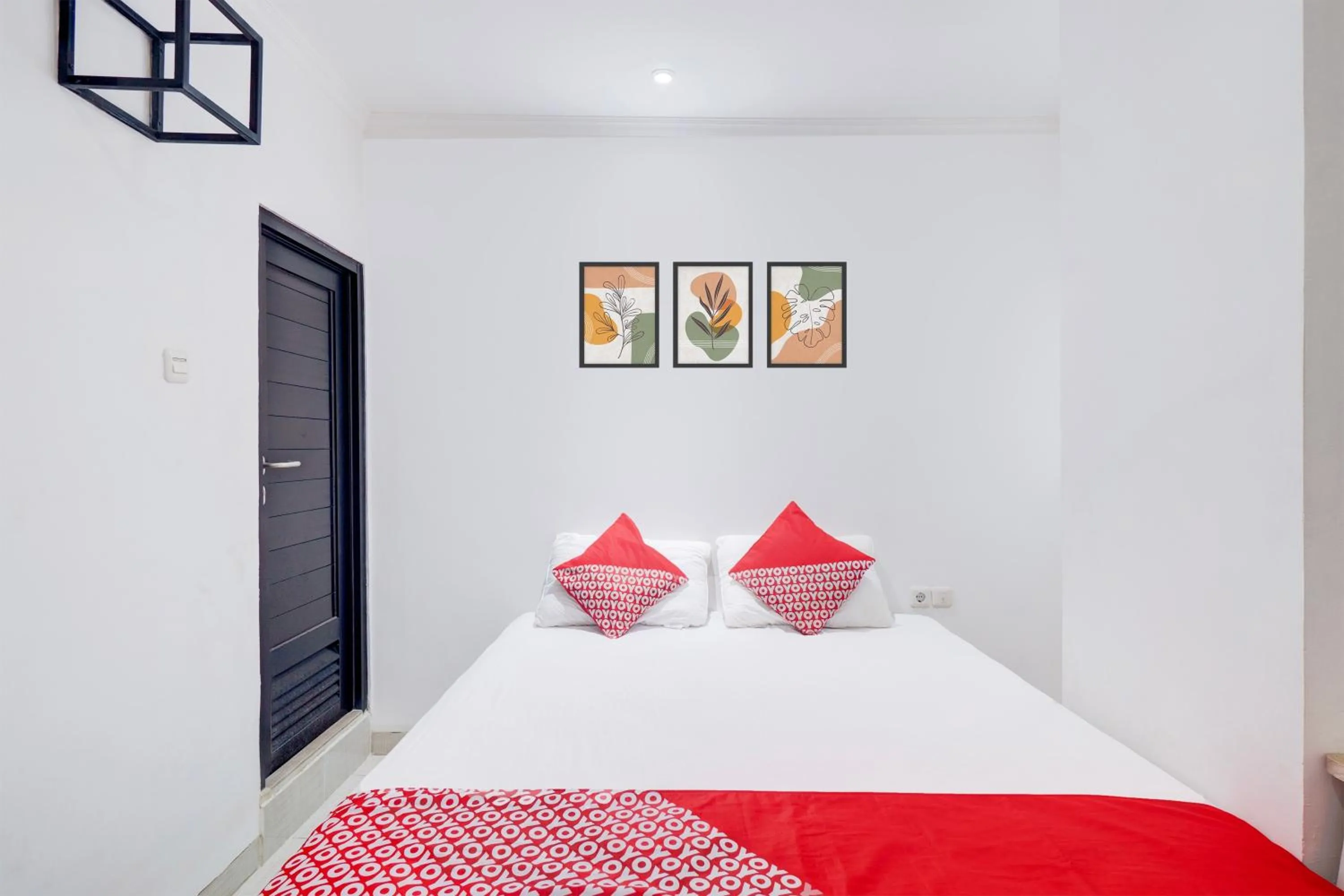 Bedroom, Bed in Collection O Gunung Sahari Near Ancol