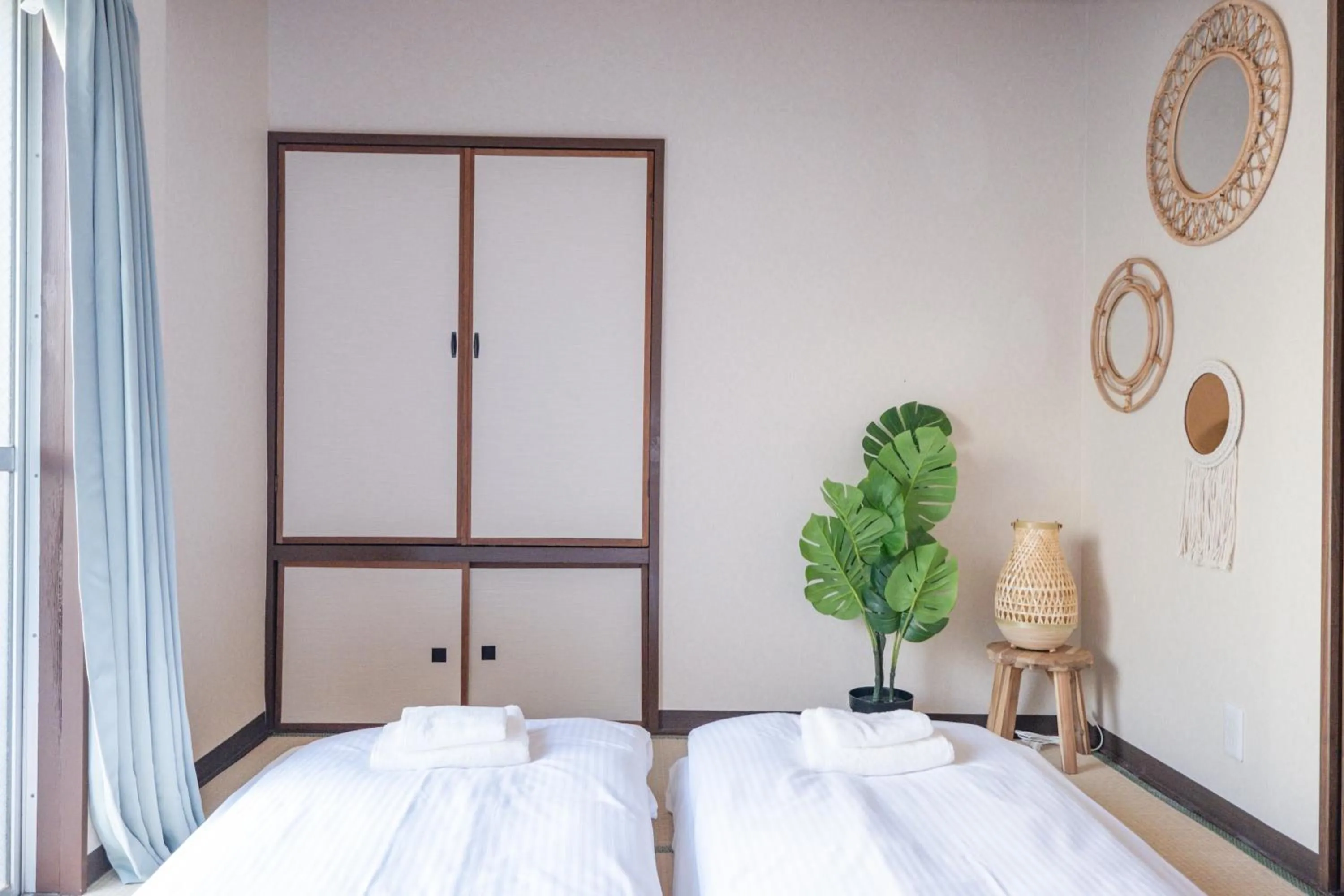 Bed in Mi-APT TAKINO