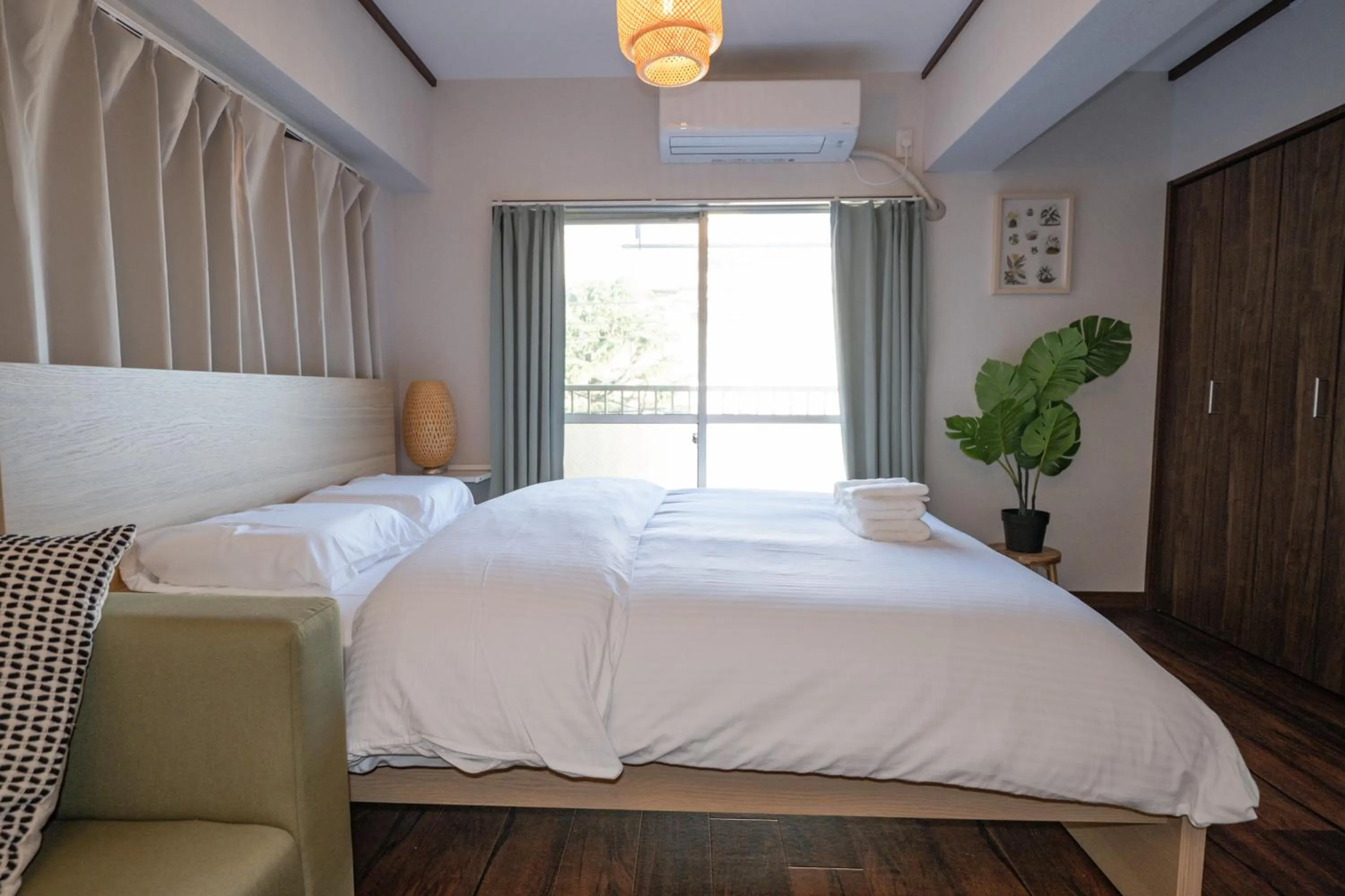 Bed in Mi-APT TAKINO