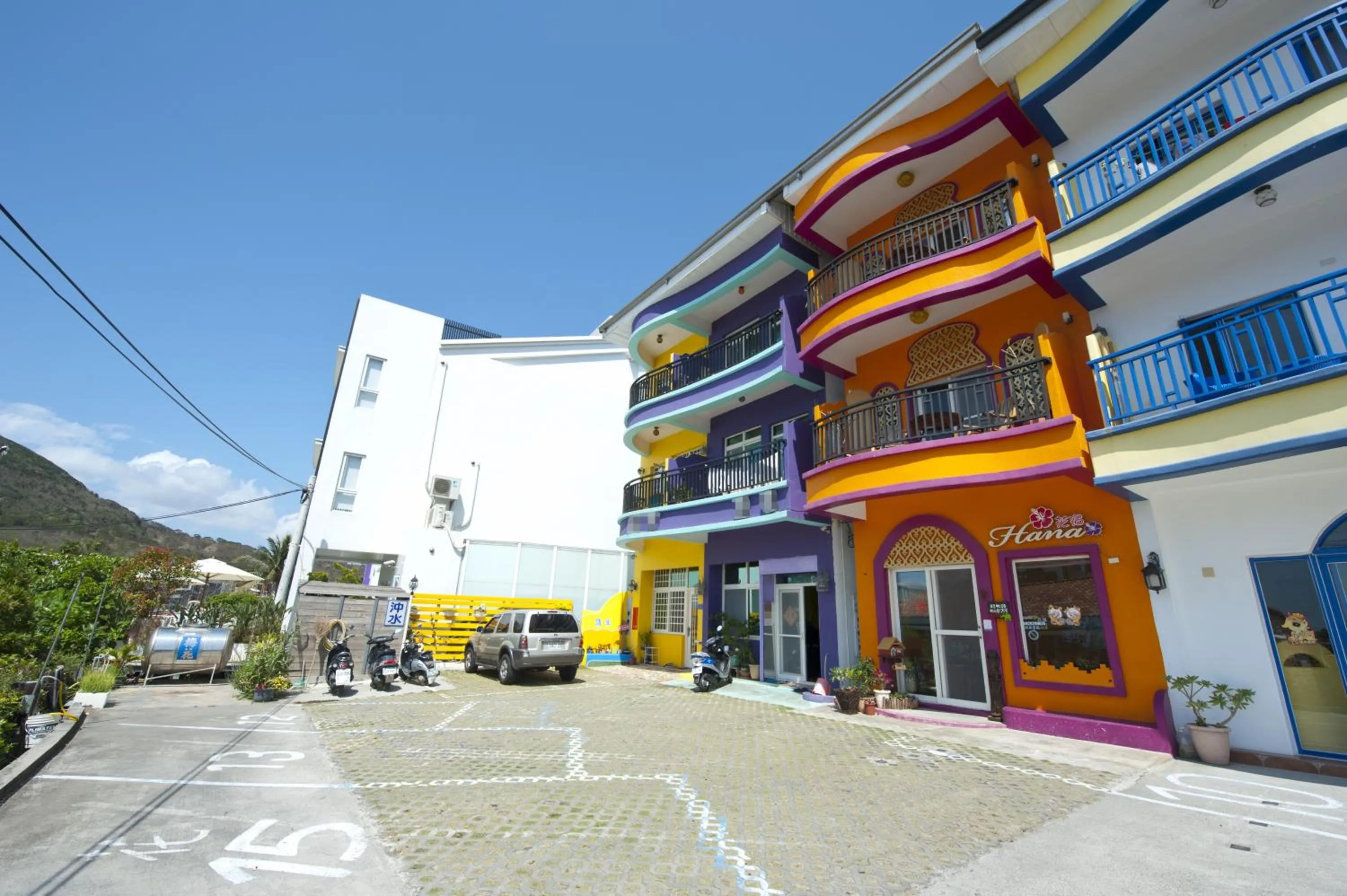 Facade/entrance in Hana B&B