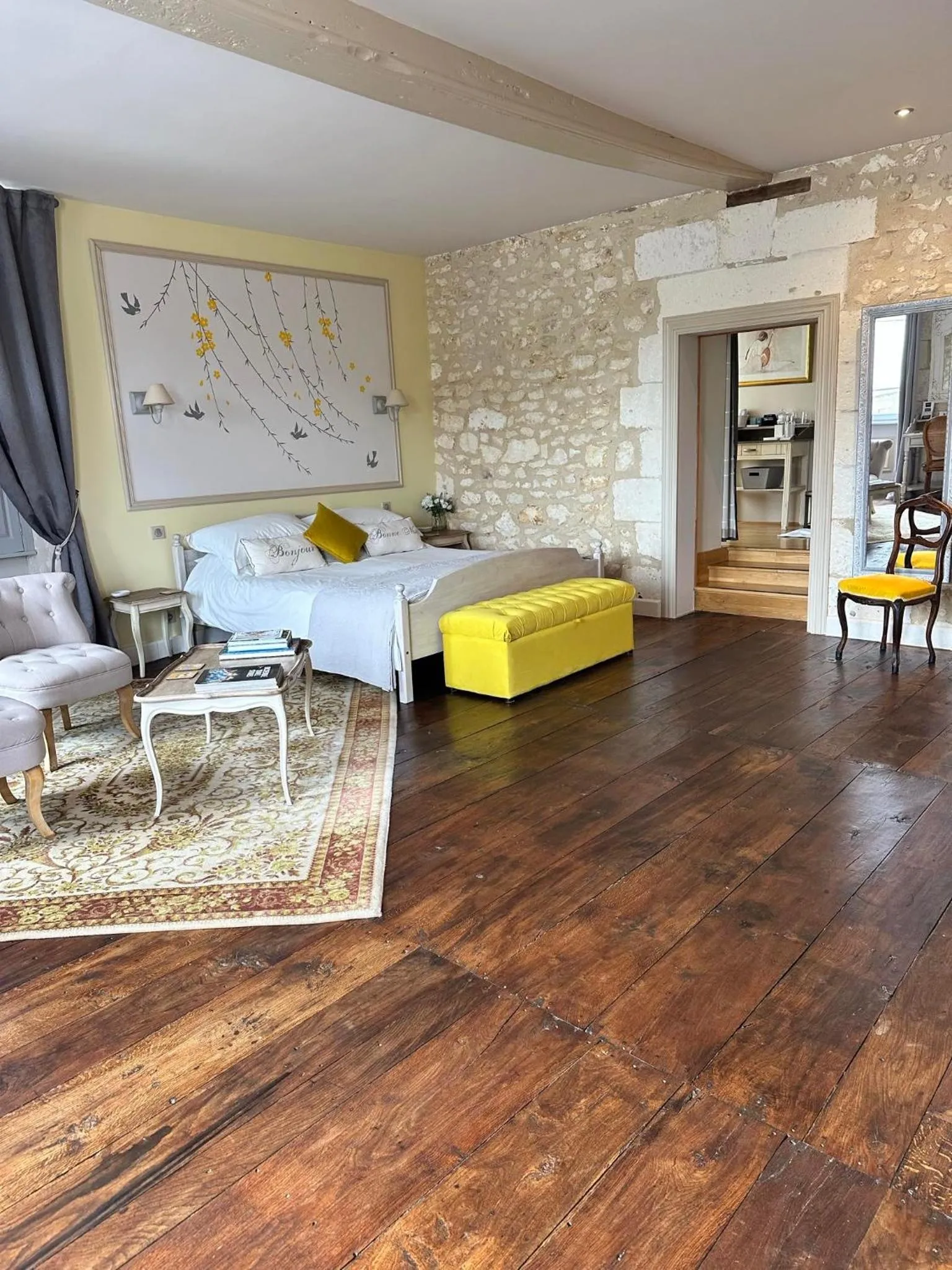 Bedroom in Le Patio Chambres et Tables d'Hôtes