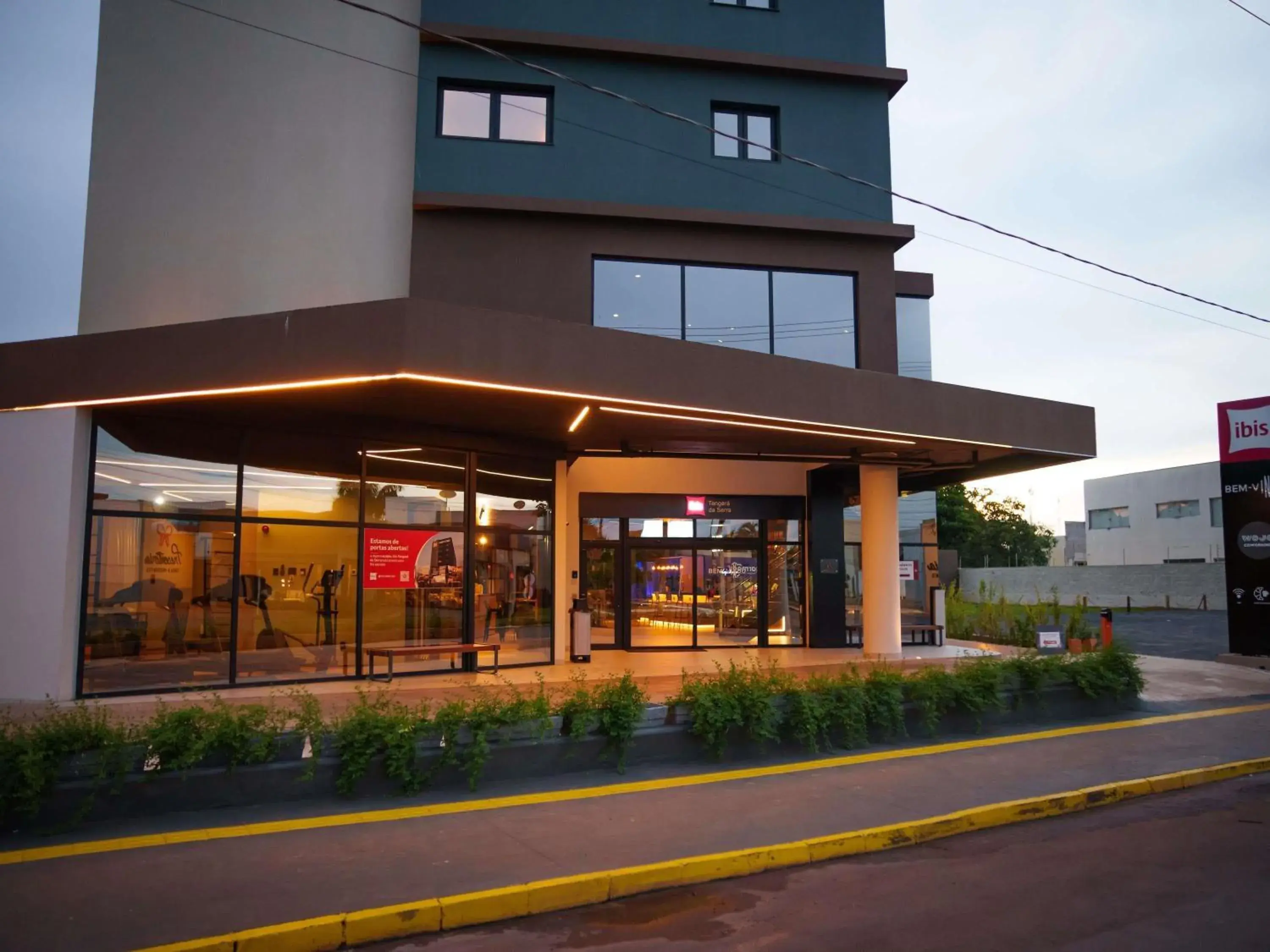 Property building in ibis Tangará Da Serra Property building in ibis Tangará Da Serra