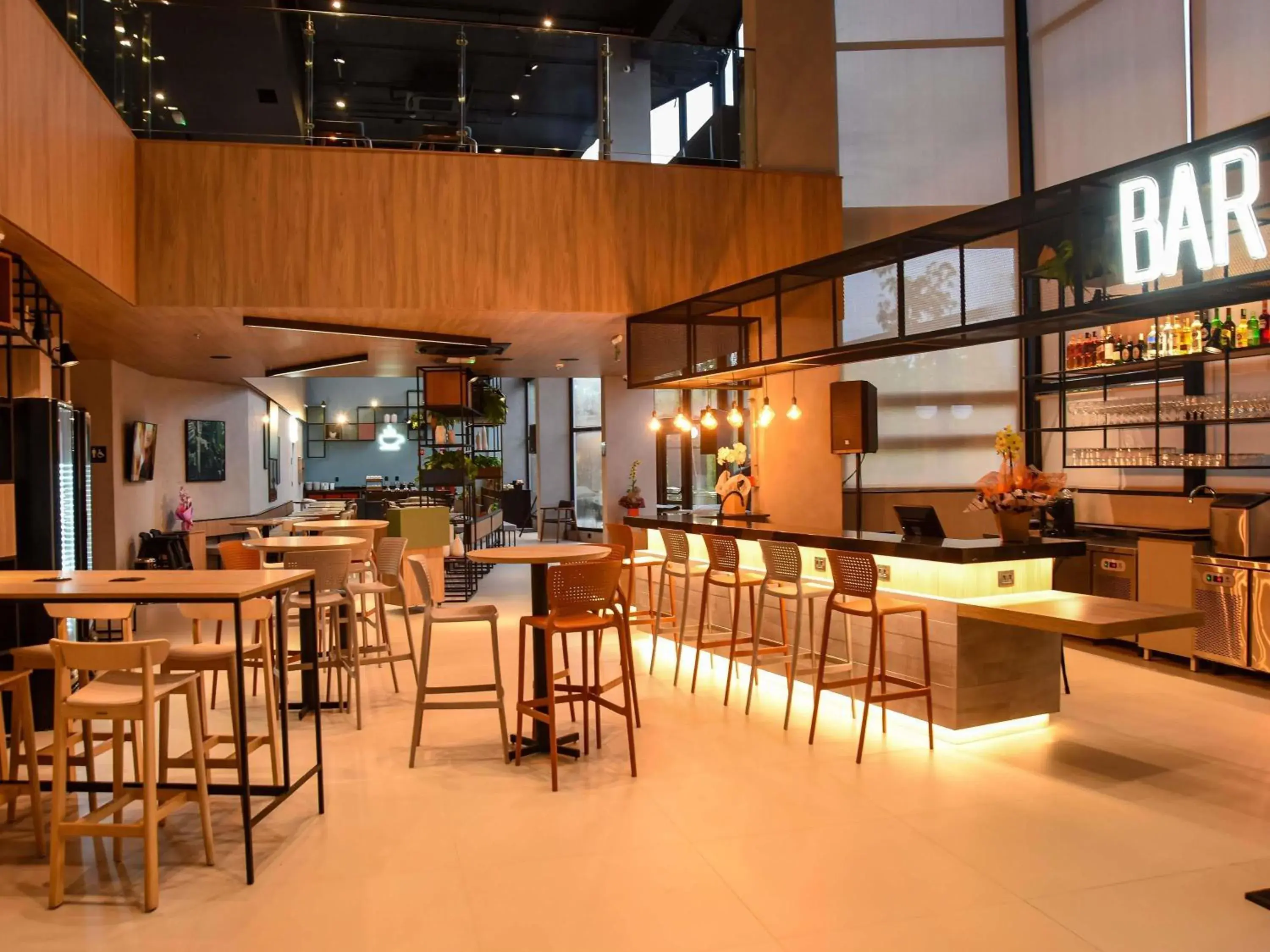 Lounge or bar in ibis Tangará Da Serra Lounge or bar in ibis Tangará Da Serra