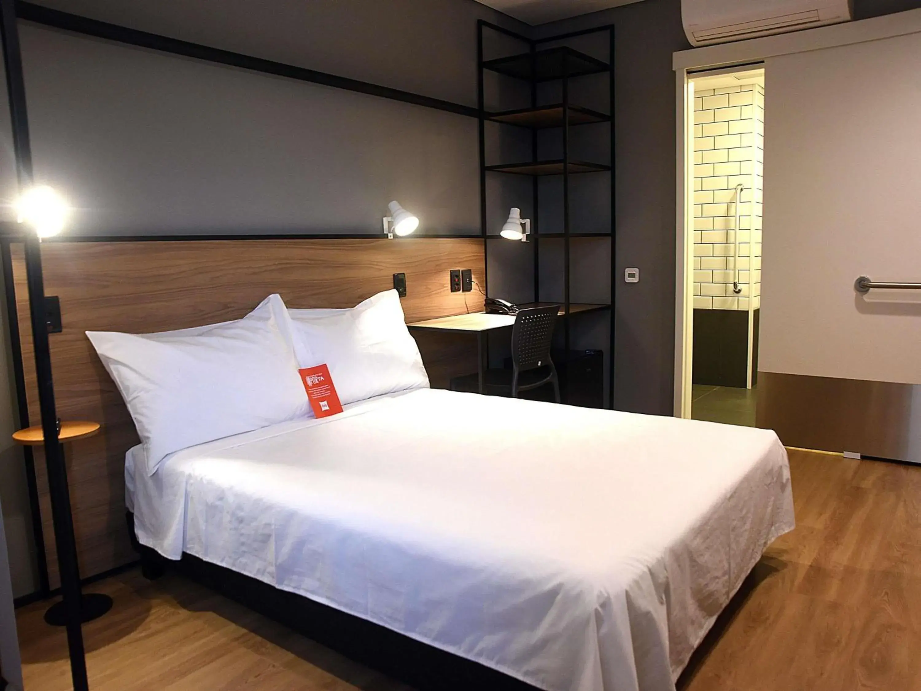 Bedroom, Bed in ibis Tangará Da Serra Bedroom, Bed in ibis Tangará Da Serra