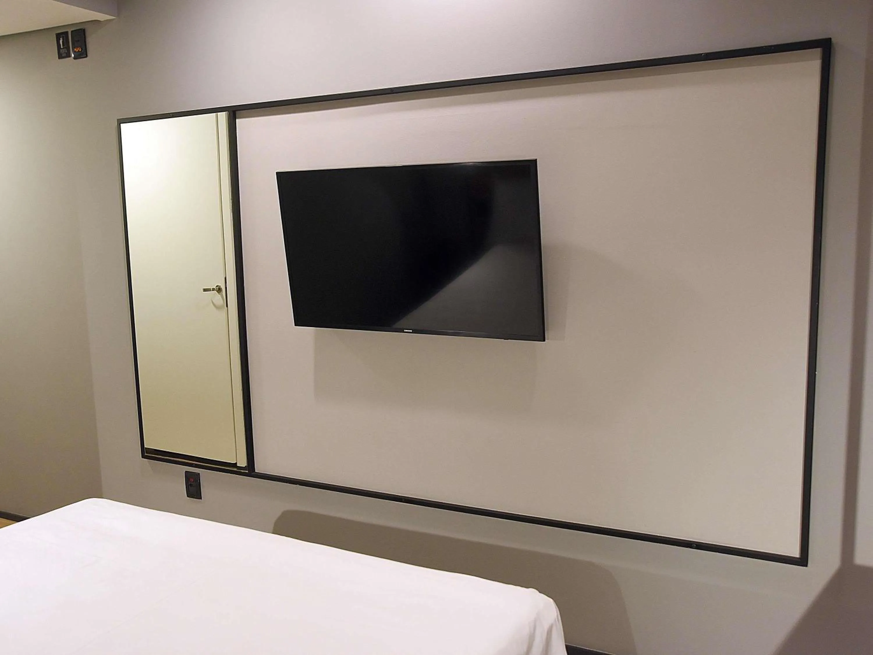 Bedroom, Bed in ibis Tangará Da Serra