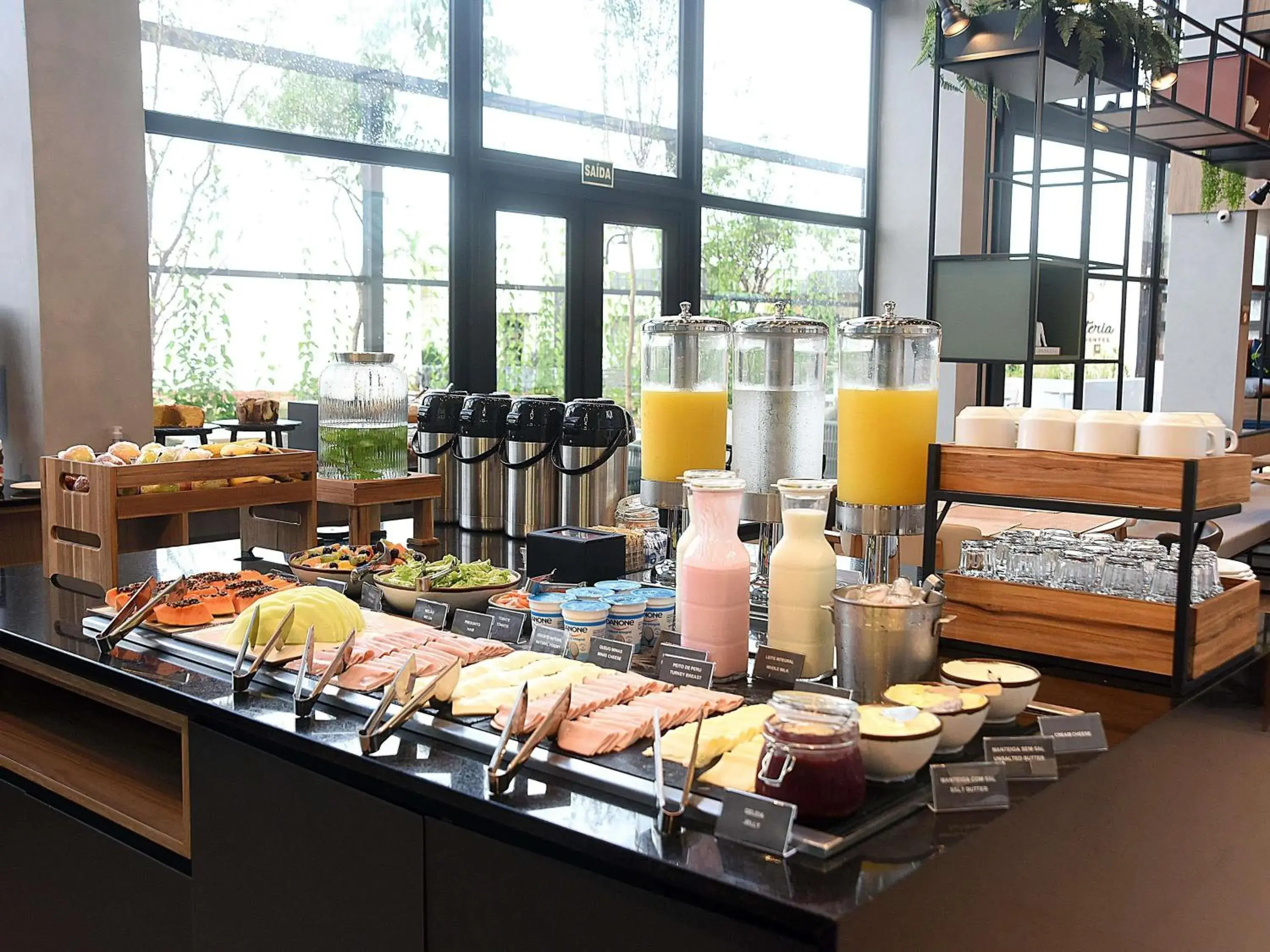 Breakfast in ibis Tangará Da Serra Breakfast in ibis Tangará Da Serra