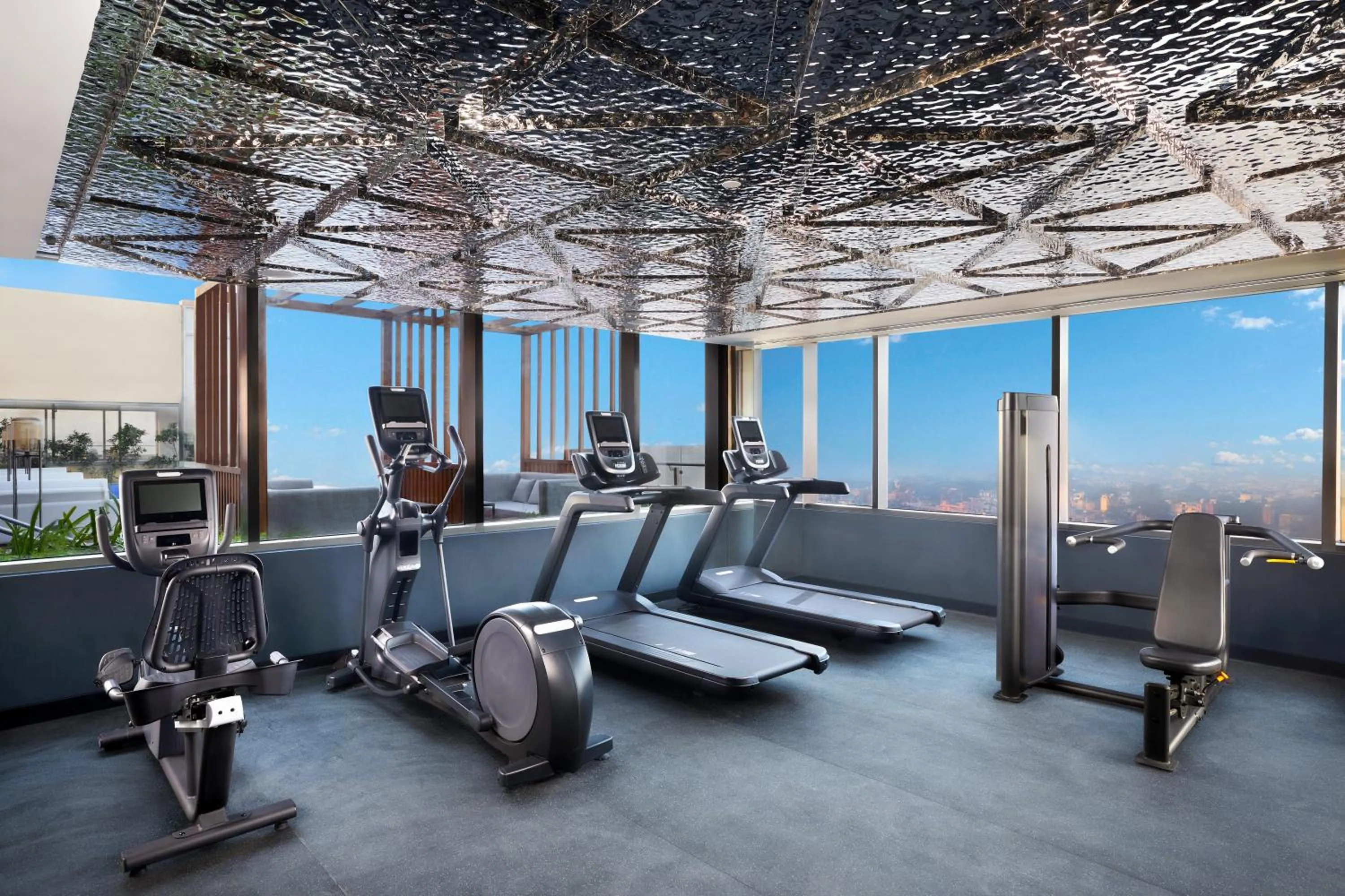 Fitness centre/facilities in Novotel New Delhi City Centre