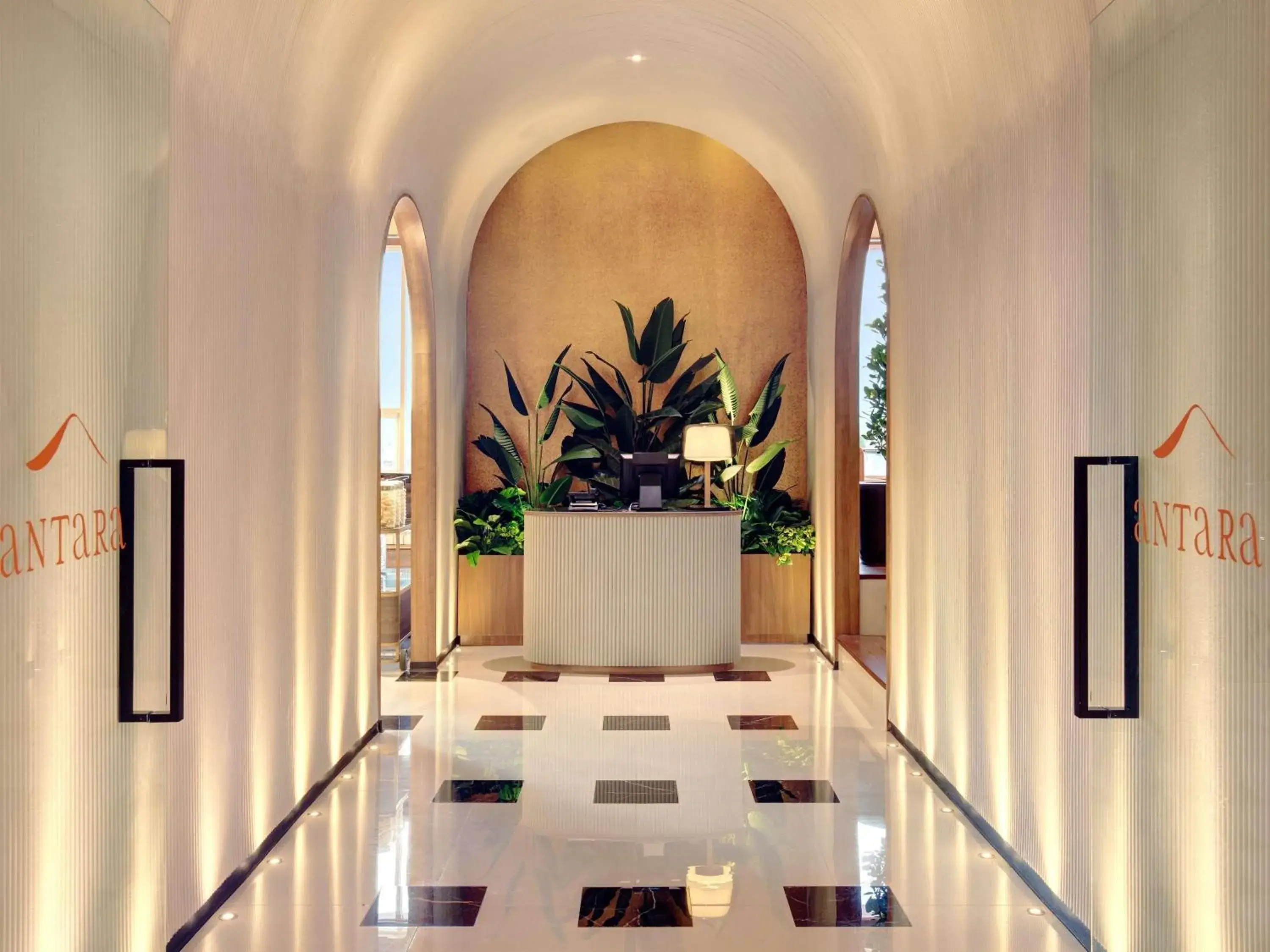 Restaurant/places to eat in Mercure Garut City Center Restaurant/places to eat in Mercure Garut City Center