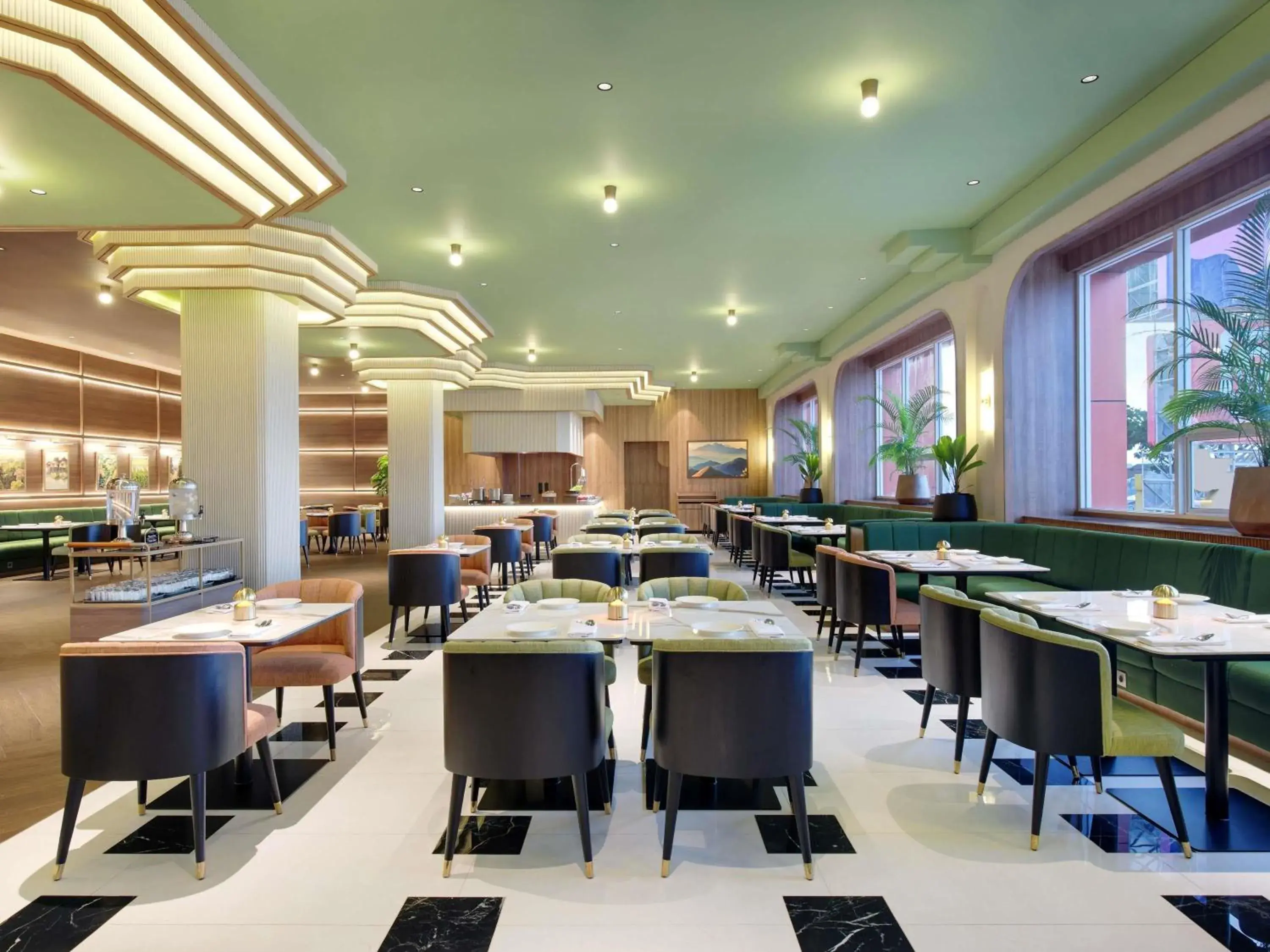 Restaurant/places to eat in Mercure Garut City Center Restaurant/places to eat in Mercure Garut City Center