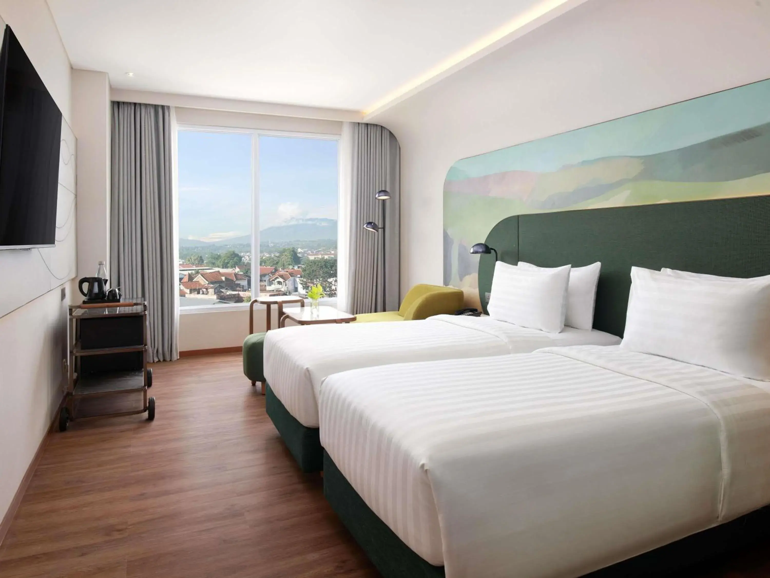 Bedroom, Bed in Mercure Garut City Center Bedroom, Bed in Mercure Garut City Center