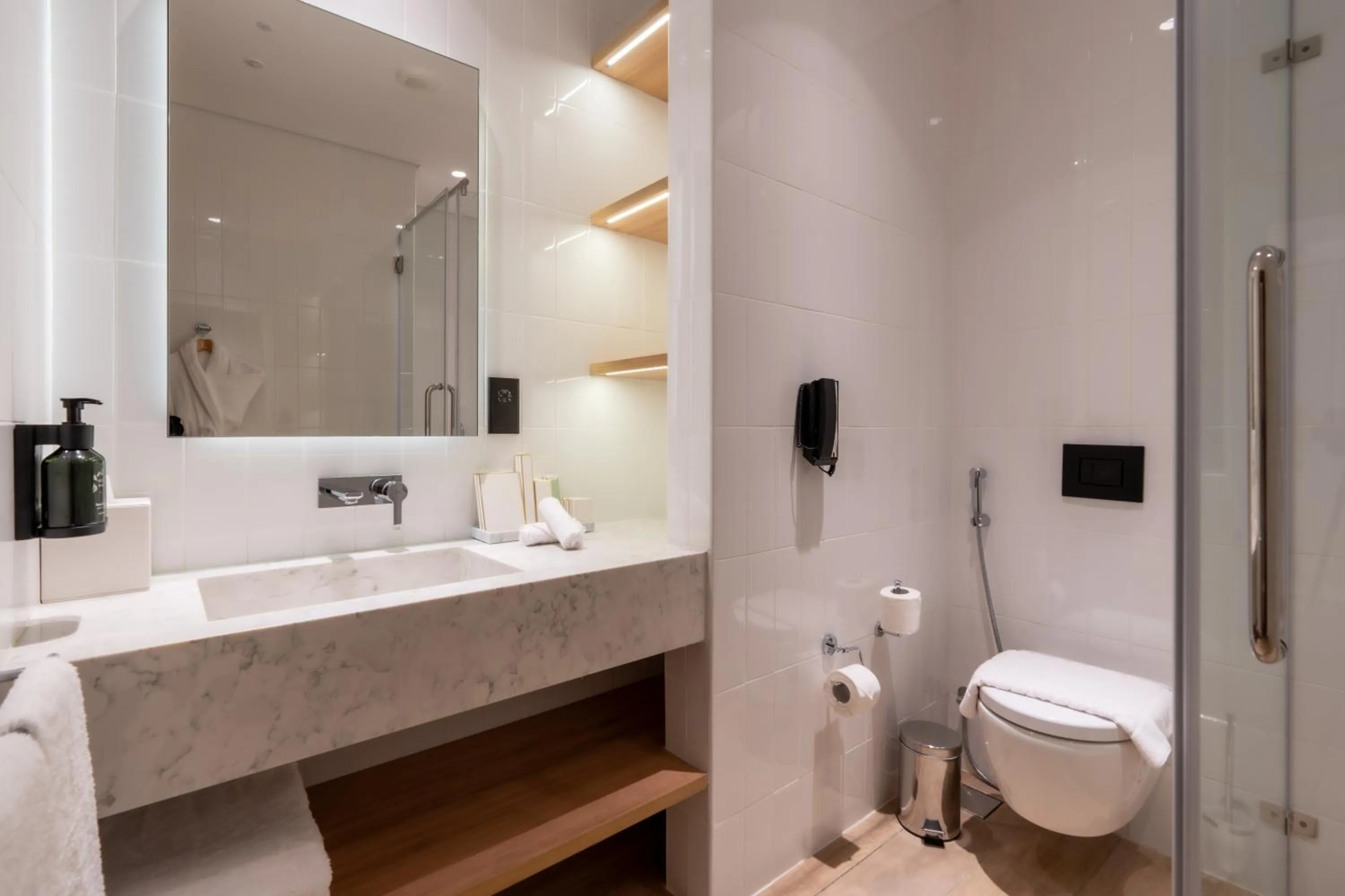 Shower in West Walk Retaj Hotel