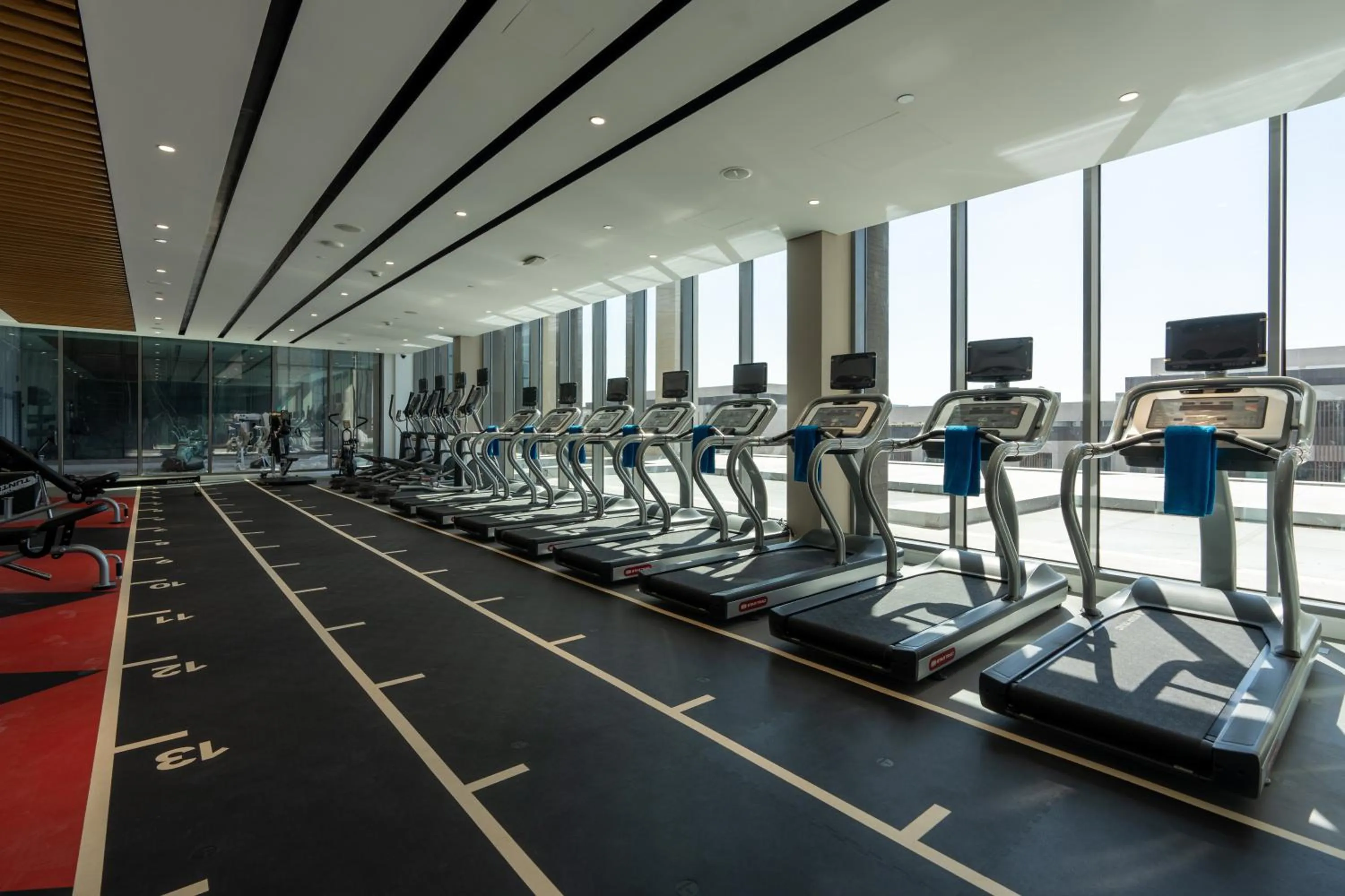 Fitness centre/facilities in West Walk Retaj Hotel