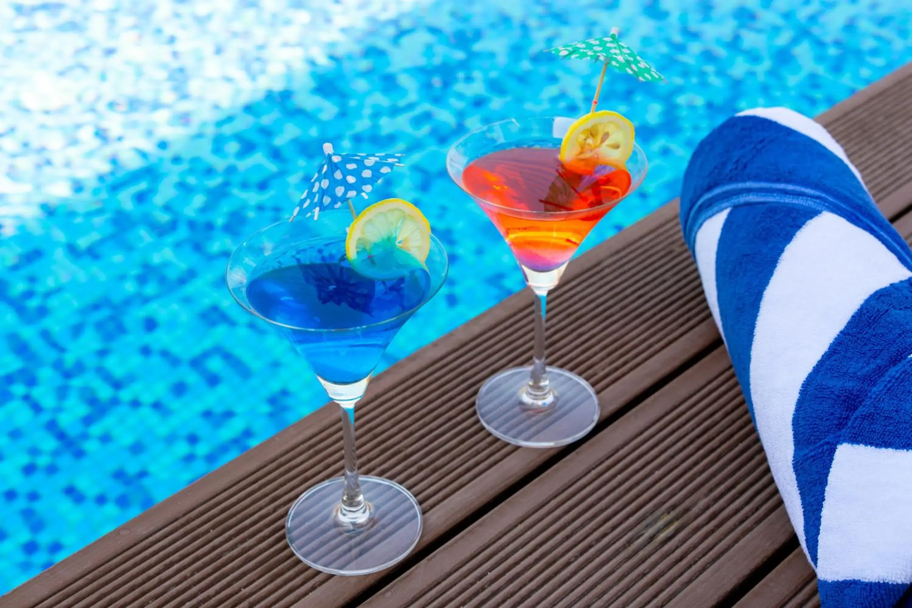 Swimming pool in West Walk Retaj Hotel Swimming pool in West Walk Retaj Hotel