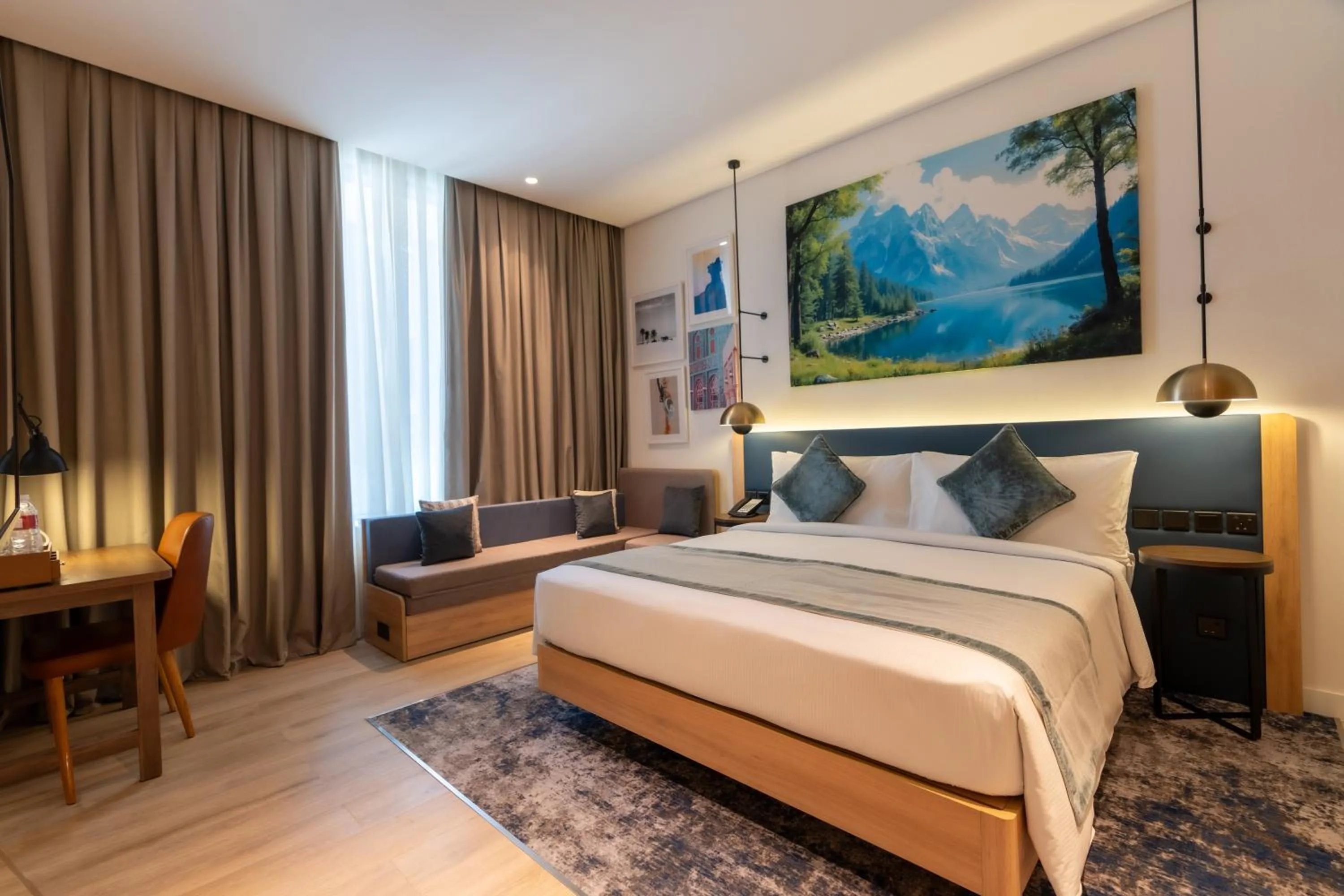 Bed in West Walk Retaj Hotel