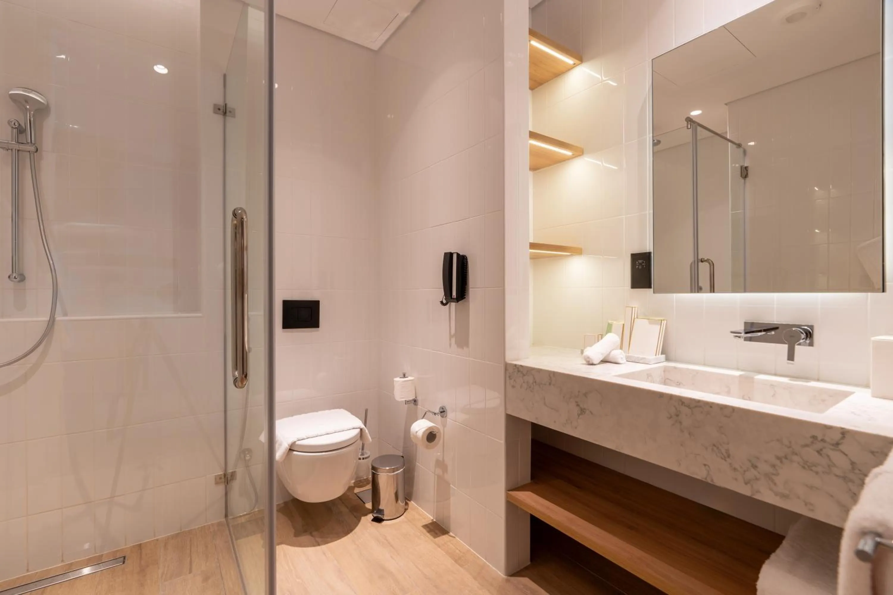 Shower in West Walk Retaj Hotel