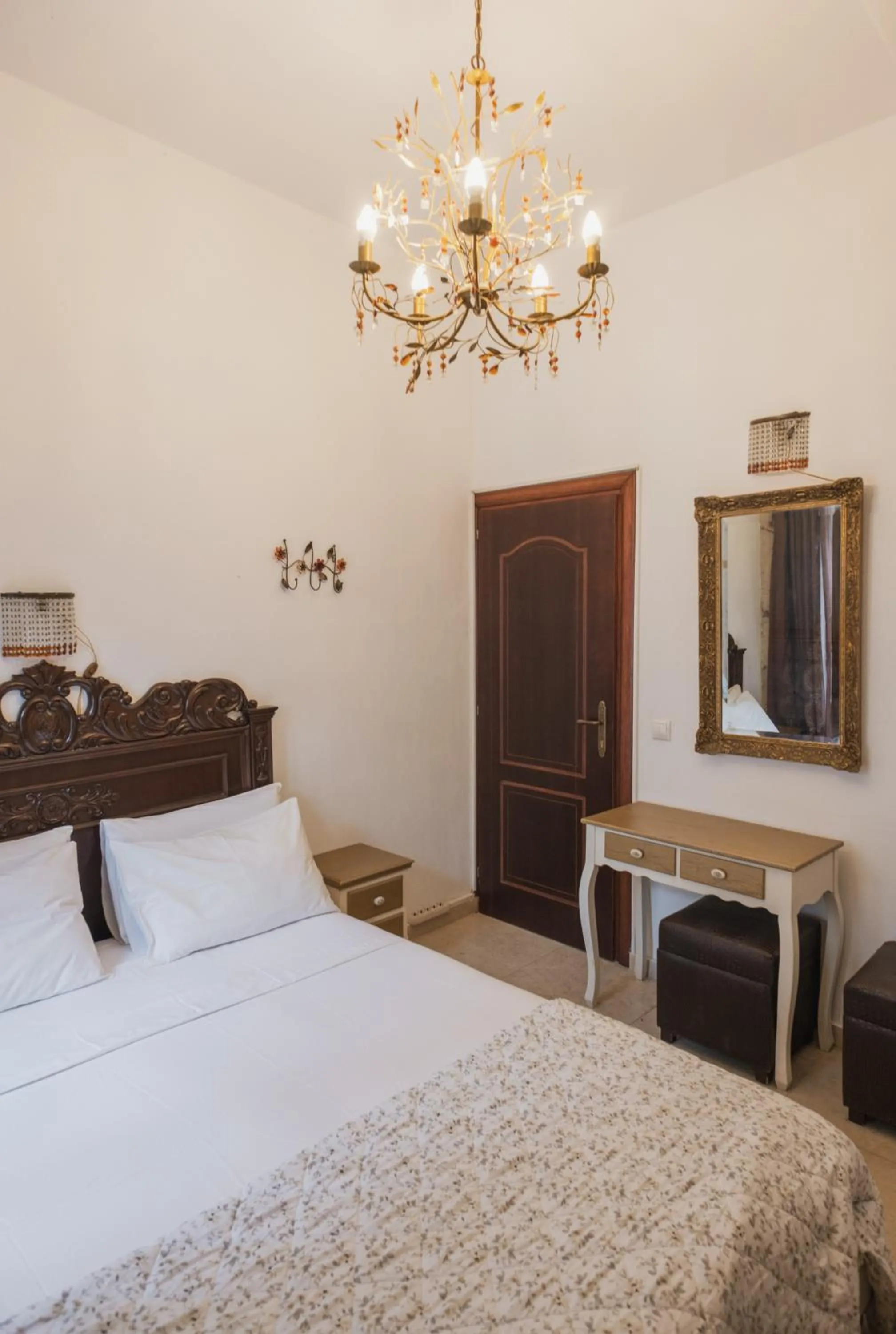 Bedroom, Bed in Tsopela Boutique Hotel