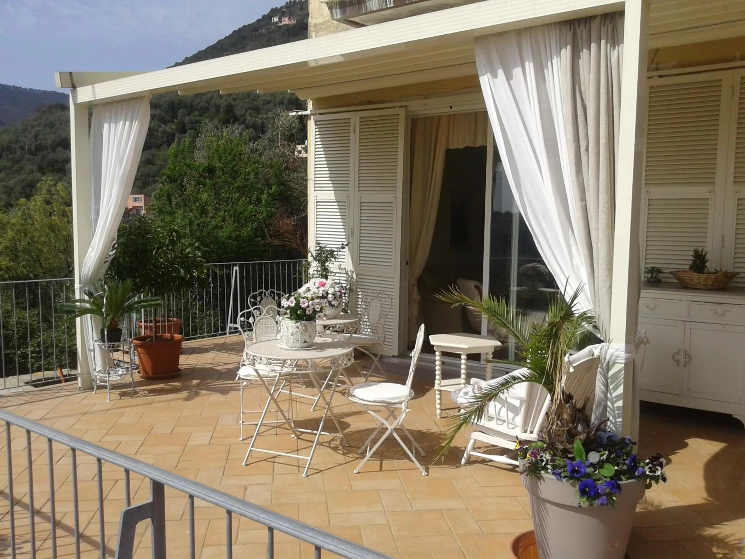 Balcony/Terrace in Dreams Guest House