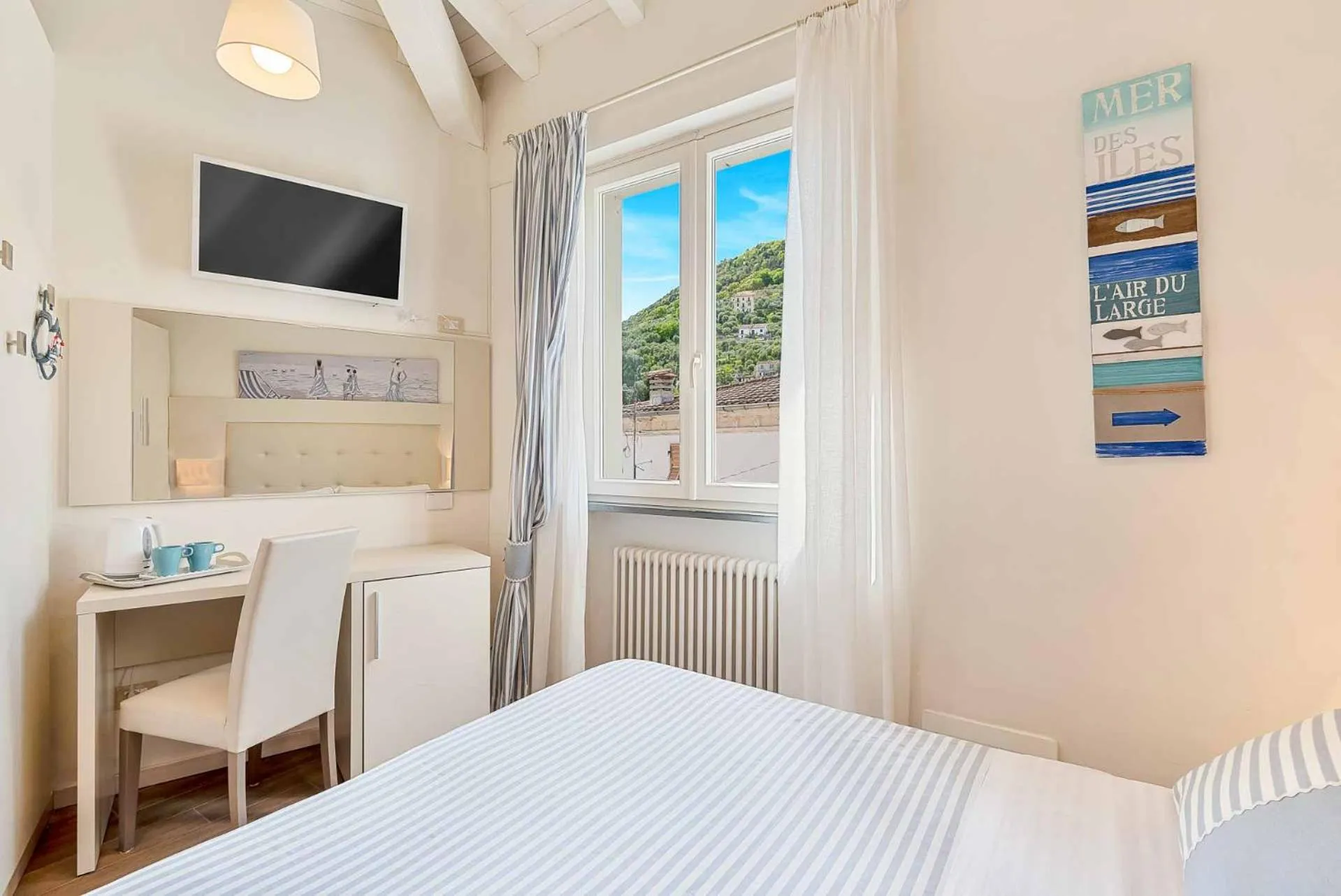 Bed in Dreams Guest House