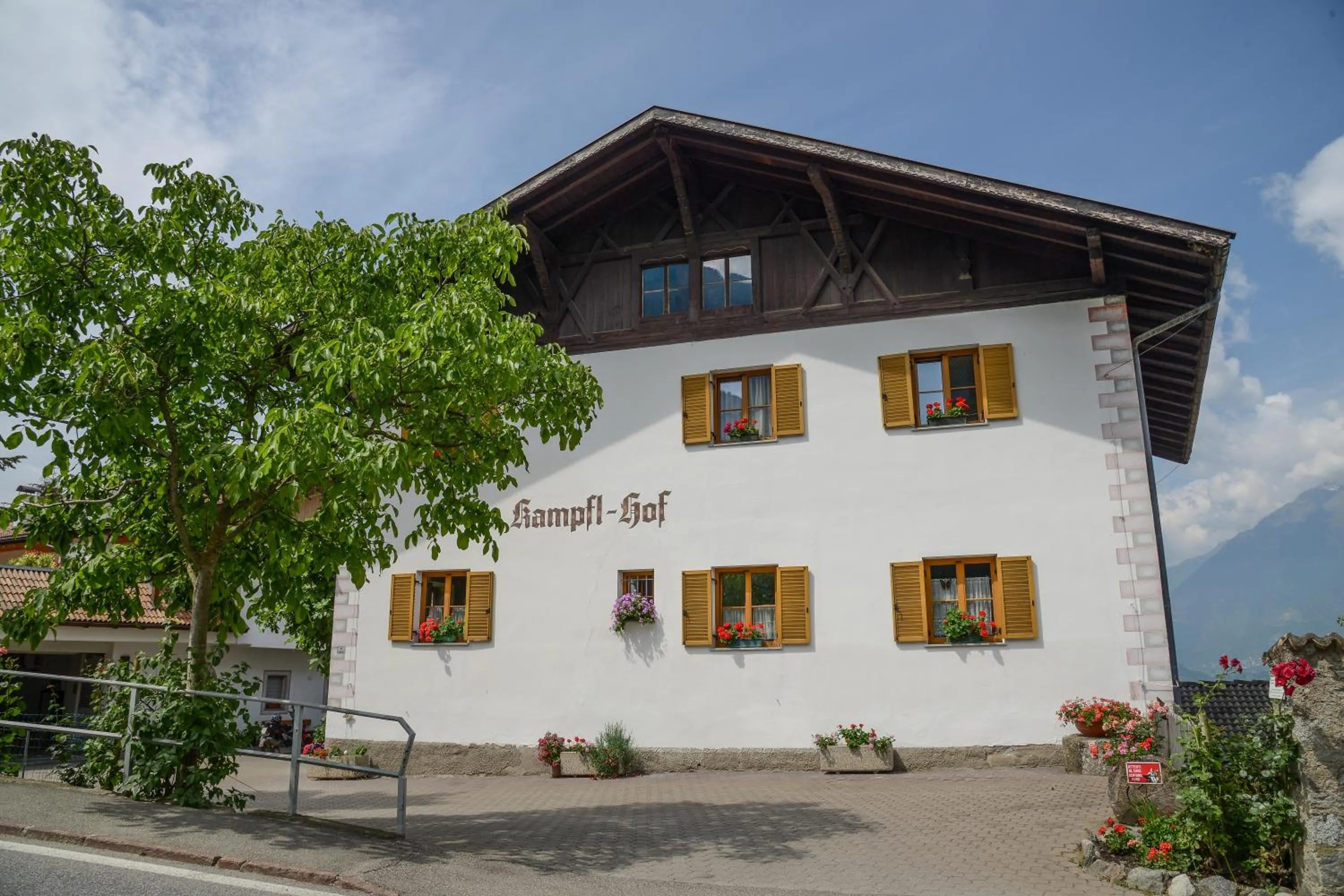 Kampflhof Apartments
