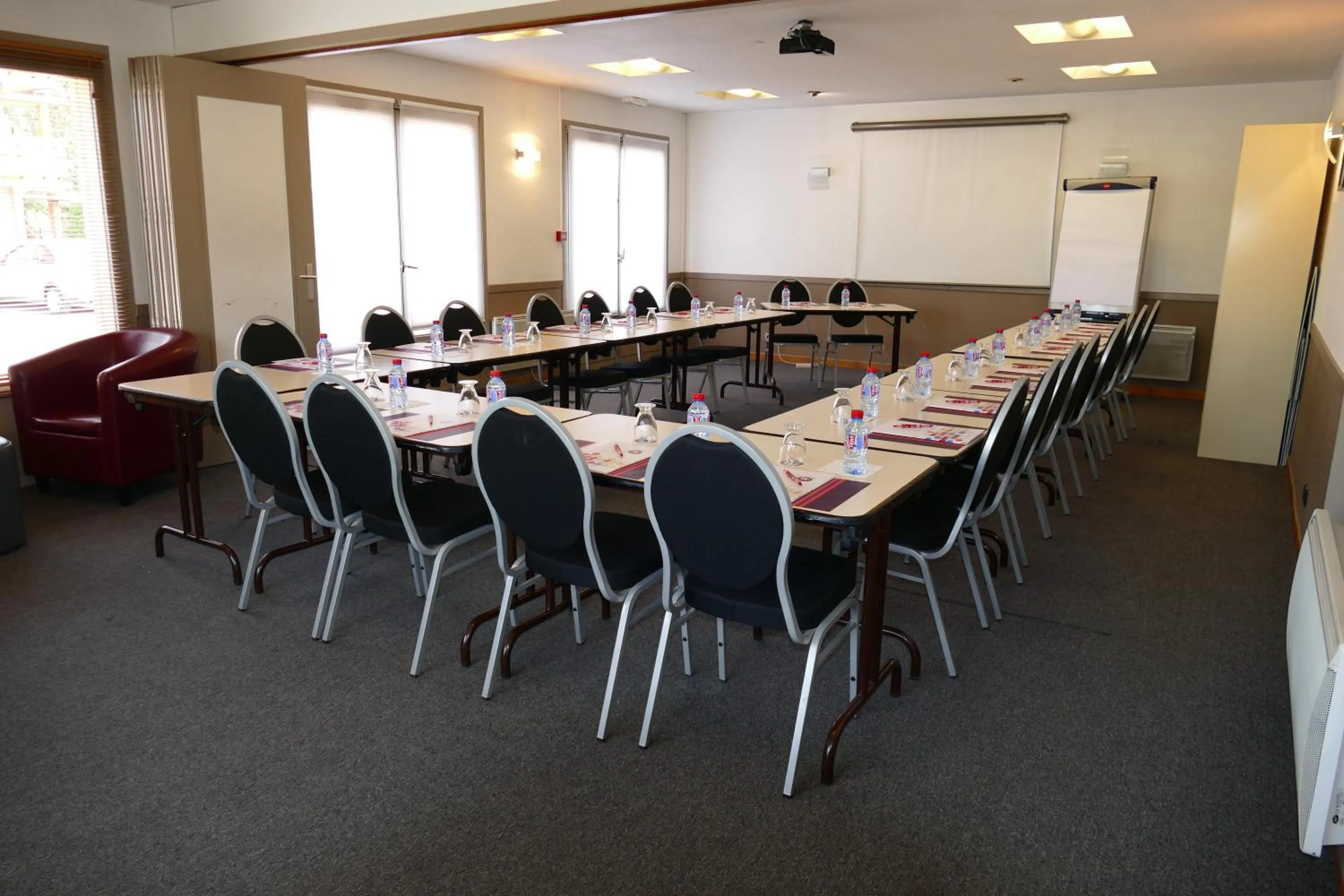 Meeting/conference room in Kyriad Rouen Sud - Oissel