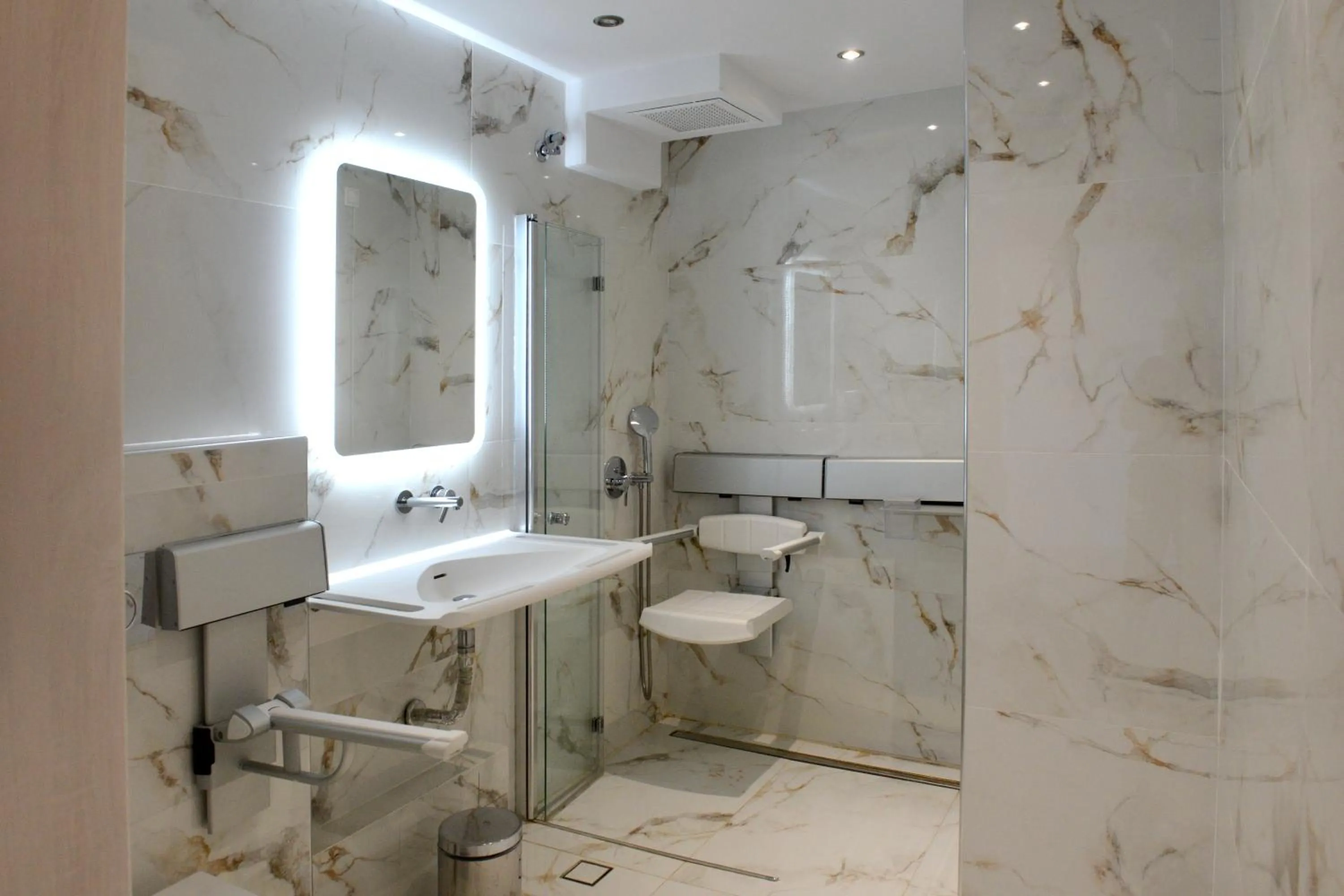 Skiathos Island Suites