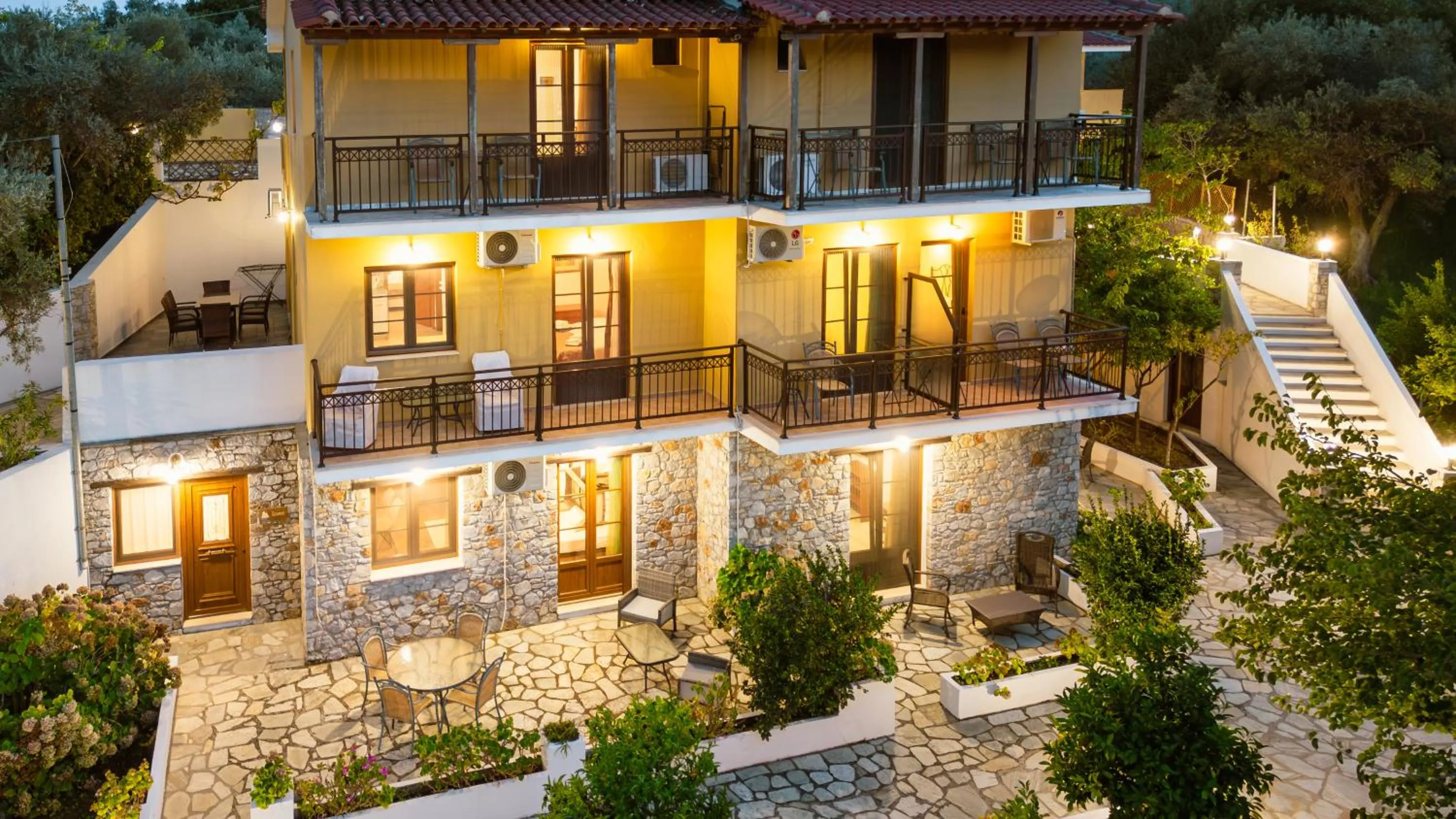 Skiathos Island Suites