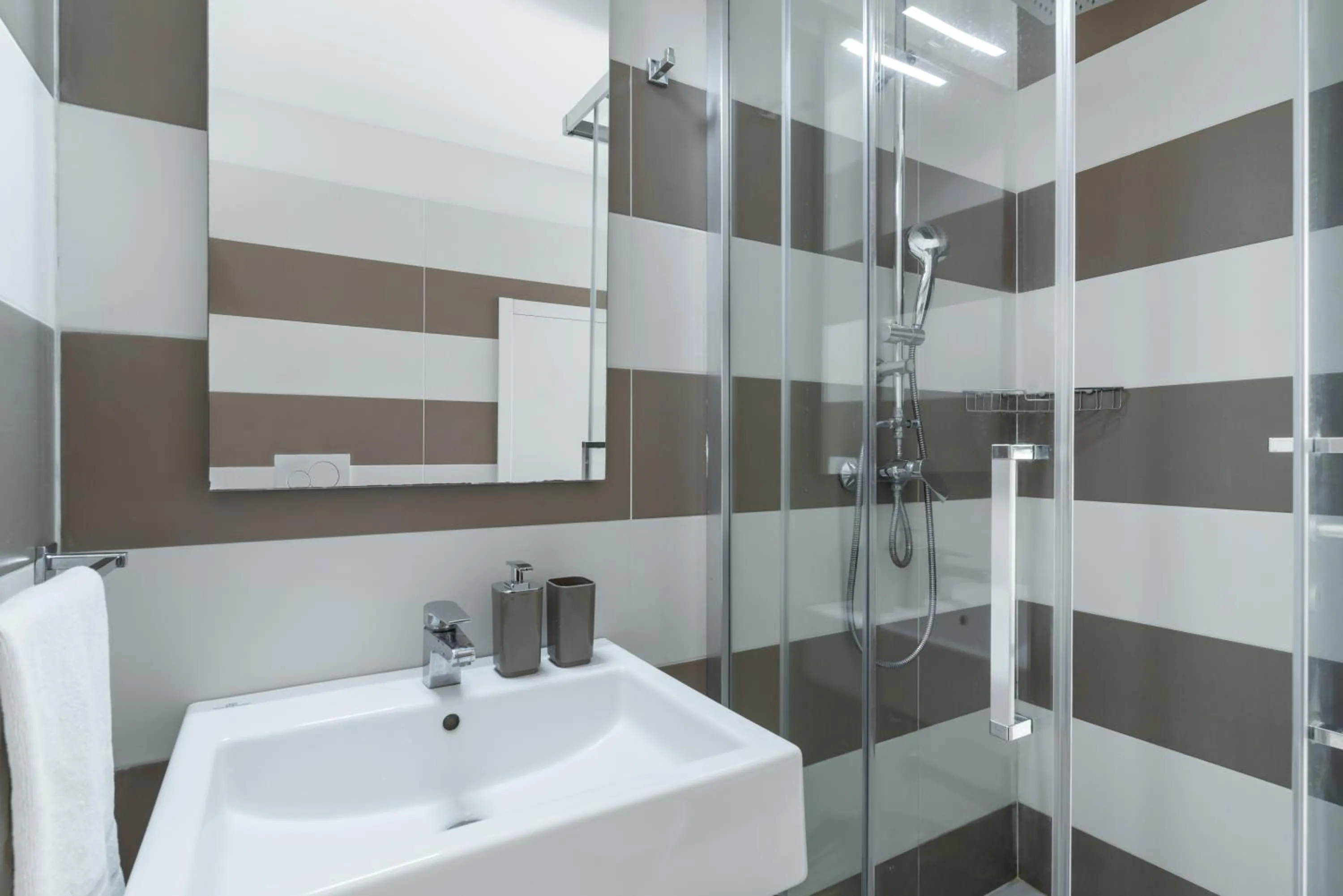 Bathroom in Fly Home Sicily
