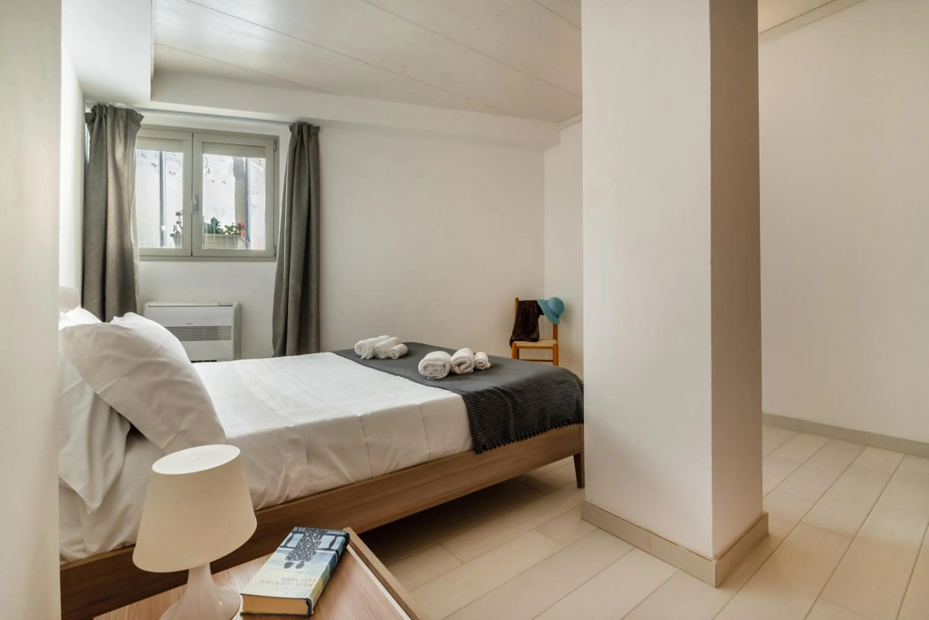 Bedroom, Bed in Fly Home Sicily