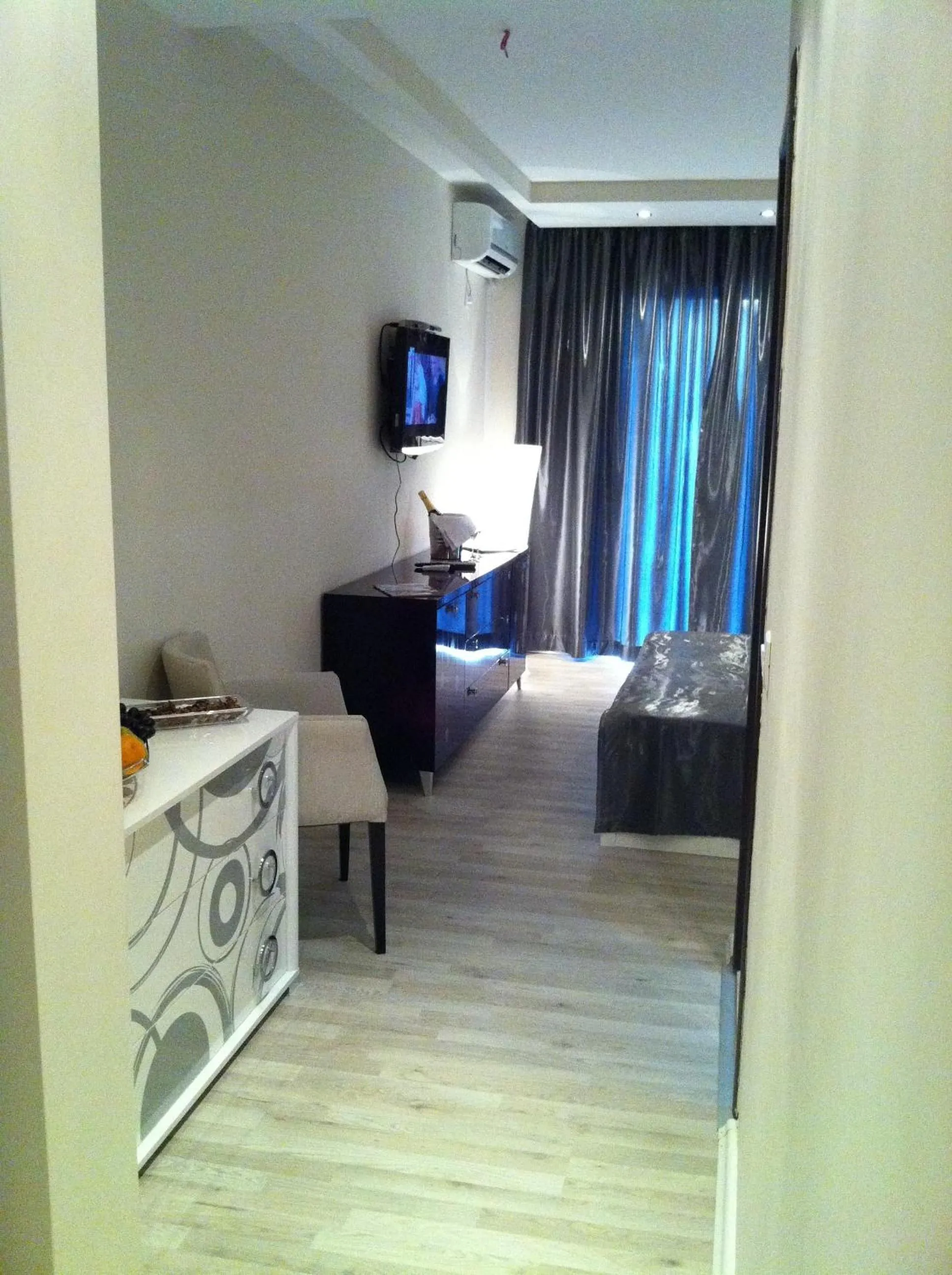 Bedroom, Bed in Apartments and Rooms Grand Palazzo