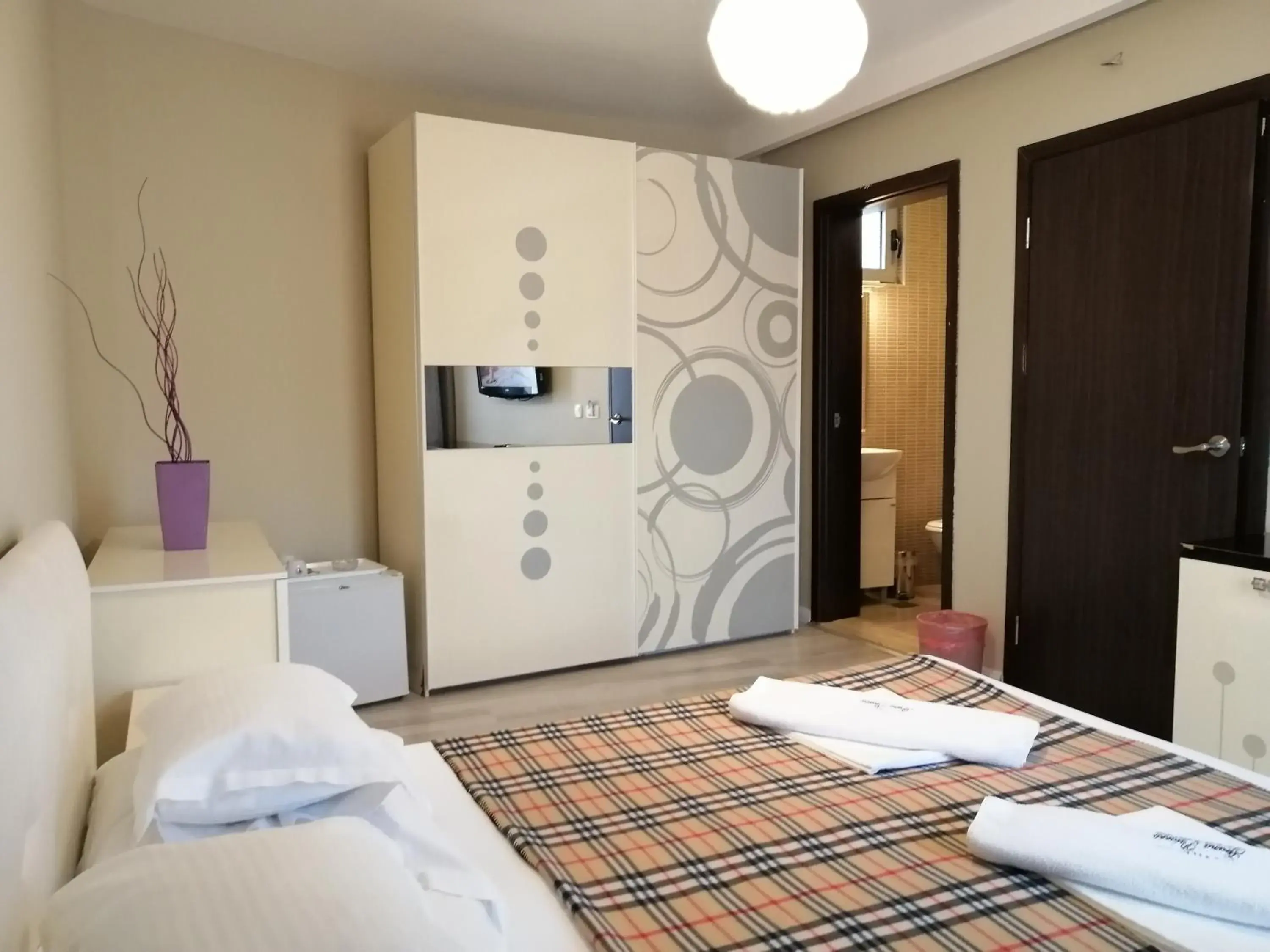 Double Room with Balcony and Pool View in Apartments and Rooms Grand Palazzo Double Room with Balcony and Pool View in Apartments and Rooms Grand Palazzo