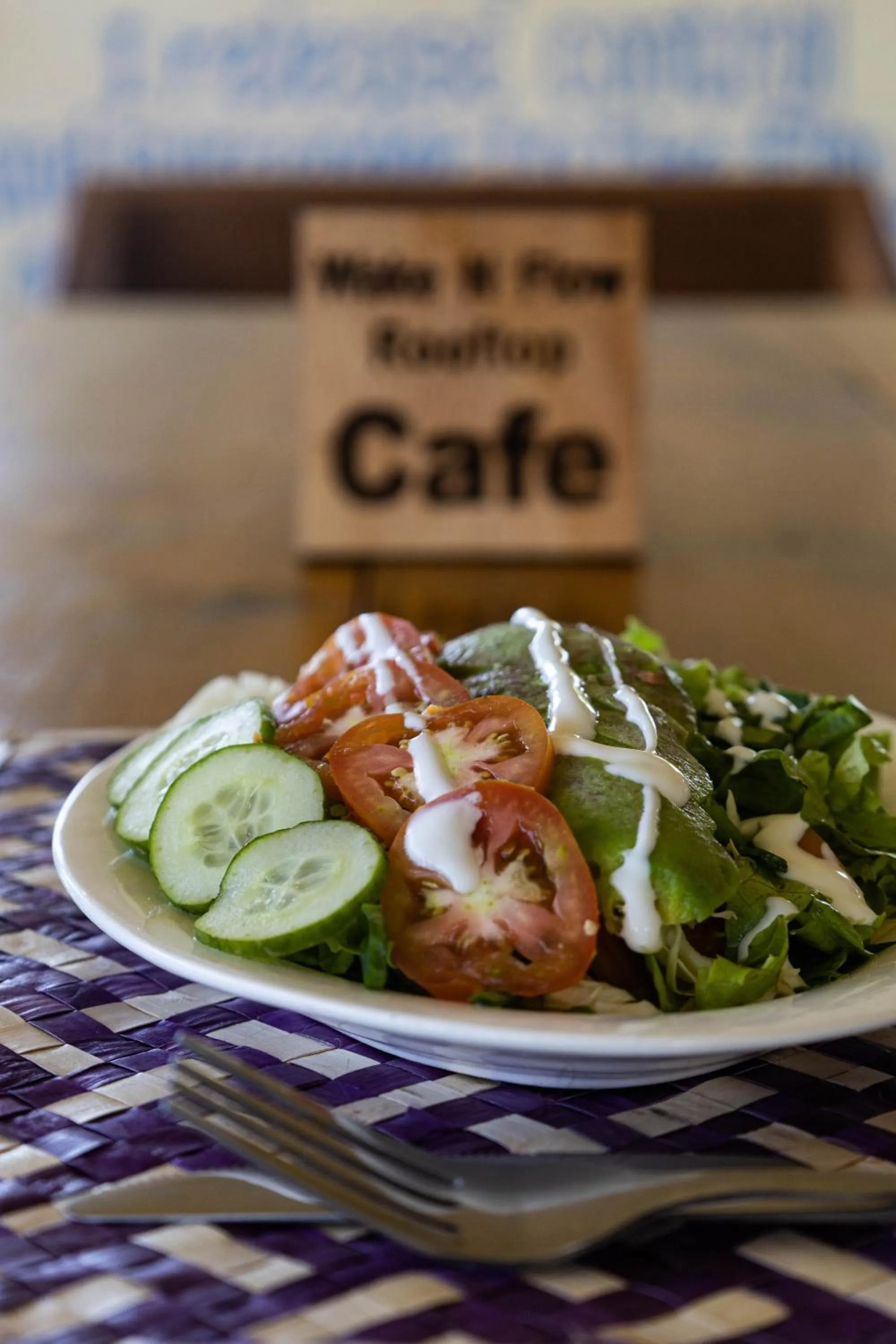 Food and drinks in Wake N Flow, Weligama