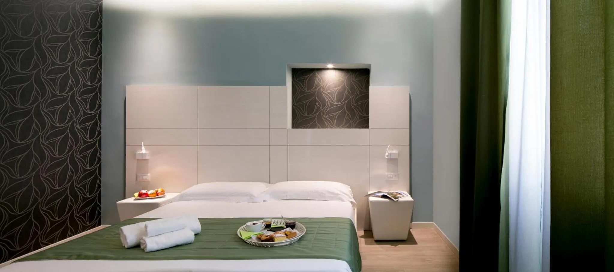 Photo of the whole room, Bed in Navigliotel 19 - Rooms & Suites