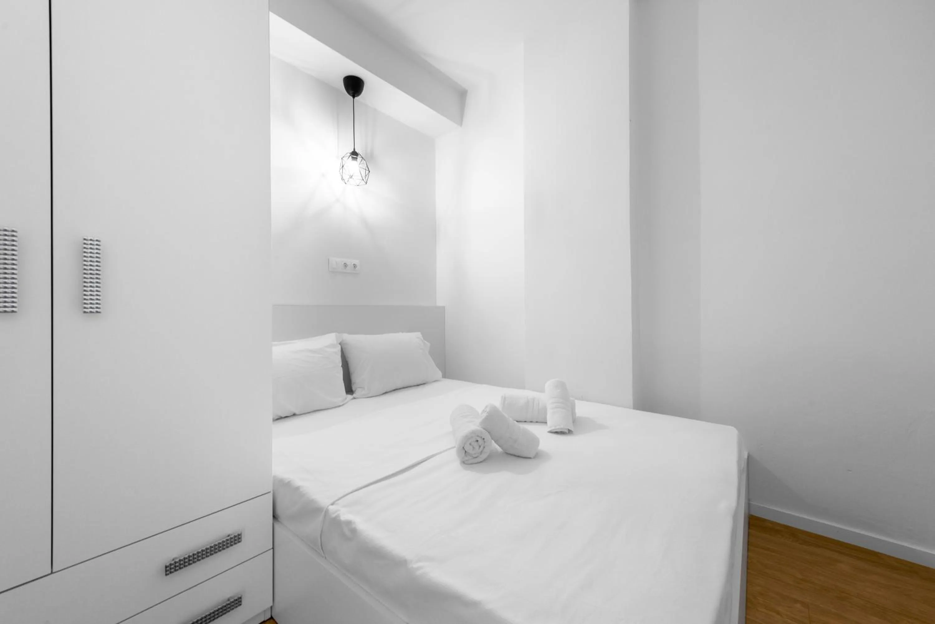 Bedroom in DeniZen Boutique Apartments, Nilie Hospitality MGMT