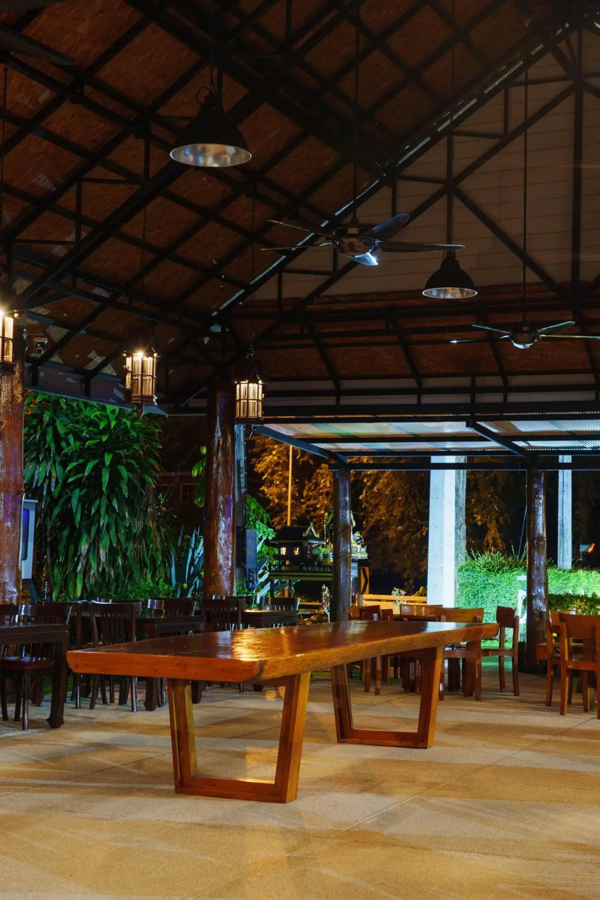 Restaurant/places to eat in Doi Inthanon View Resort Restaurant/places to eat in Doi Inthanon View Resort