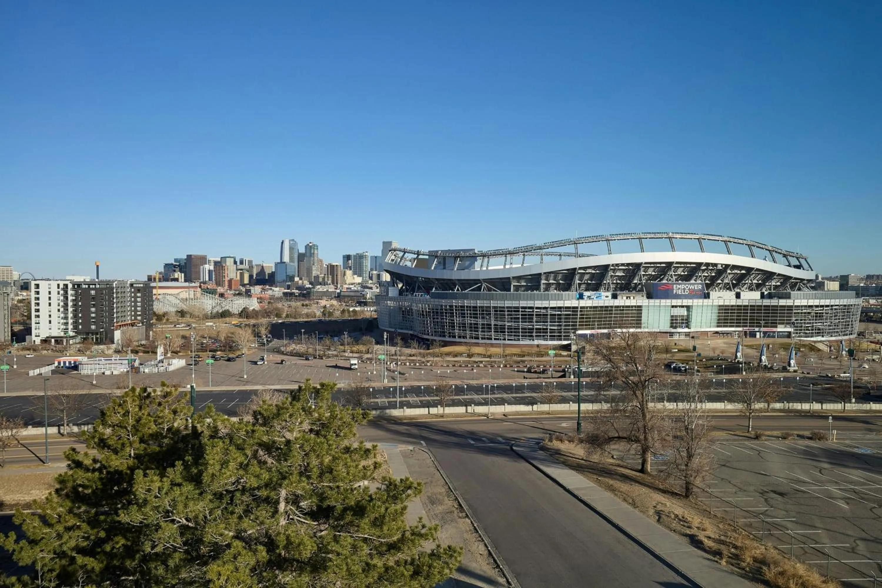 Meeting/conference room in Courtyard by Marriott Denver Downtown West