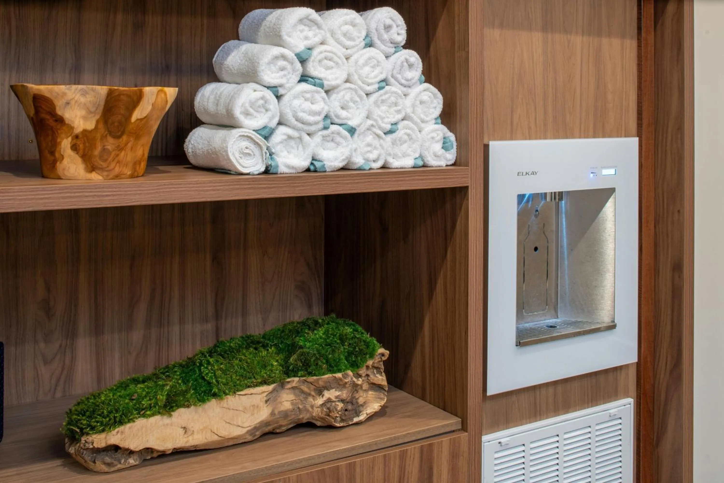 Fitness centre/facilities in Element Carmel