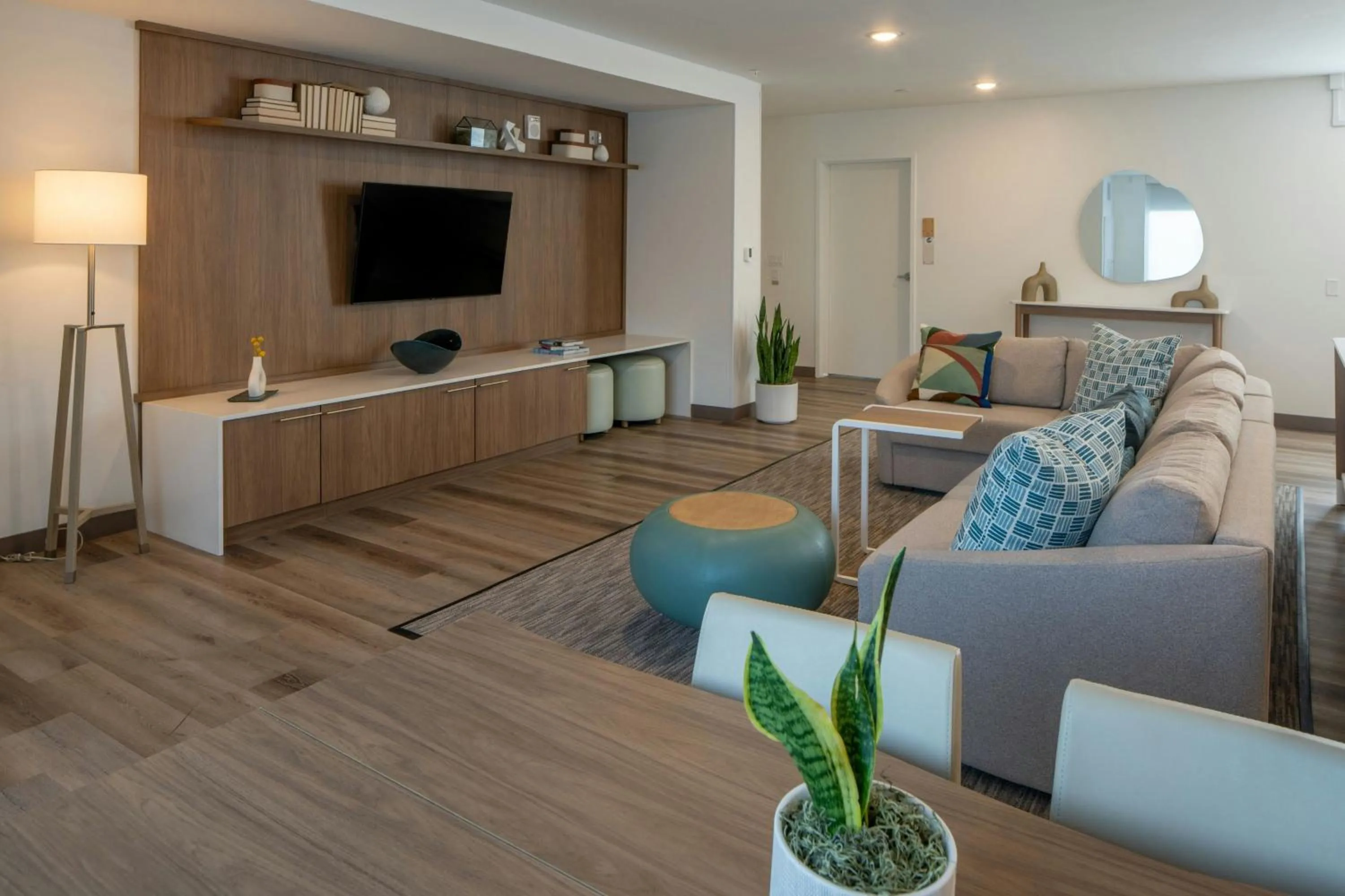 Other in Element Carmel