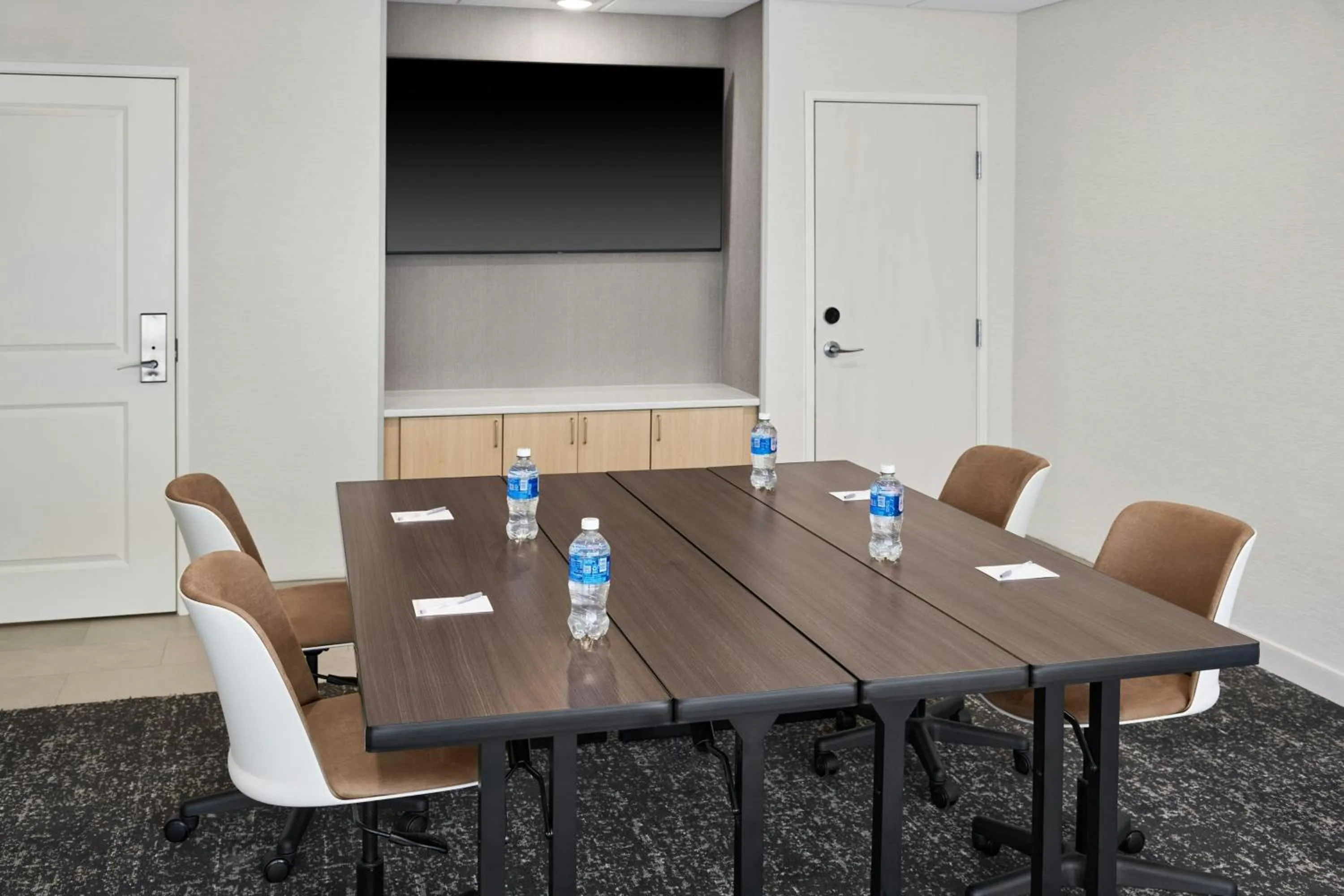 Meeting/conference room in TownePlace Suites by Marriott Lansing North