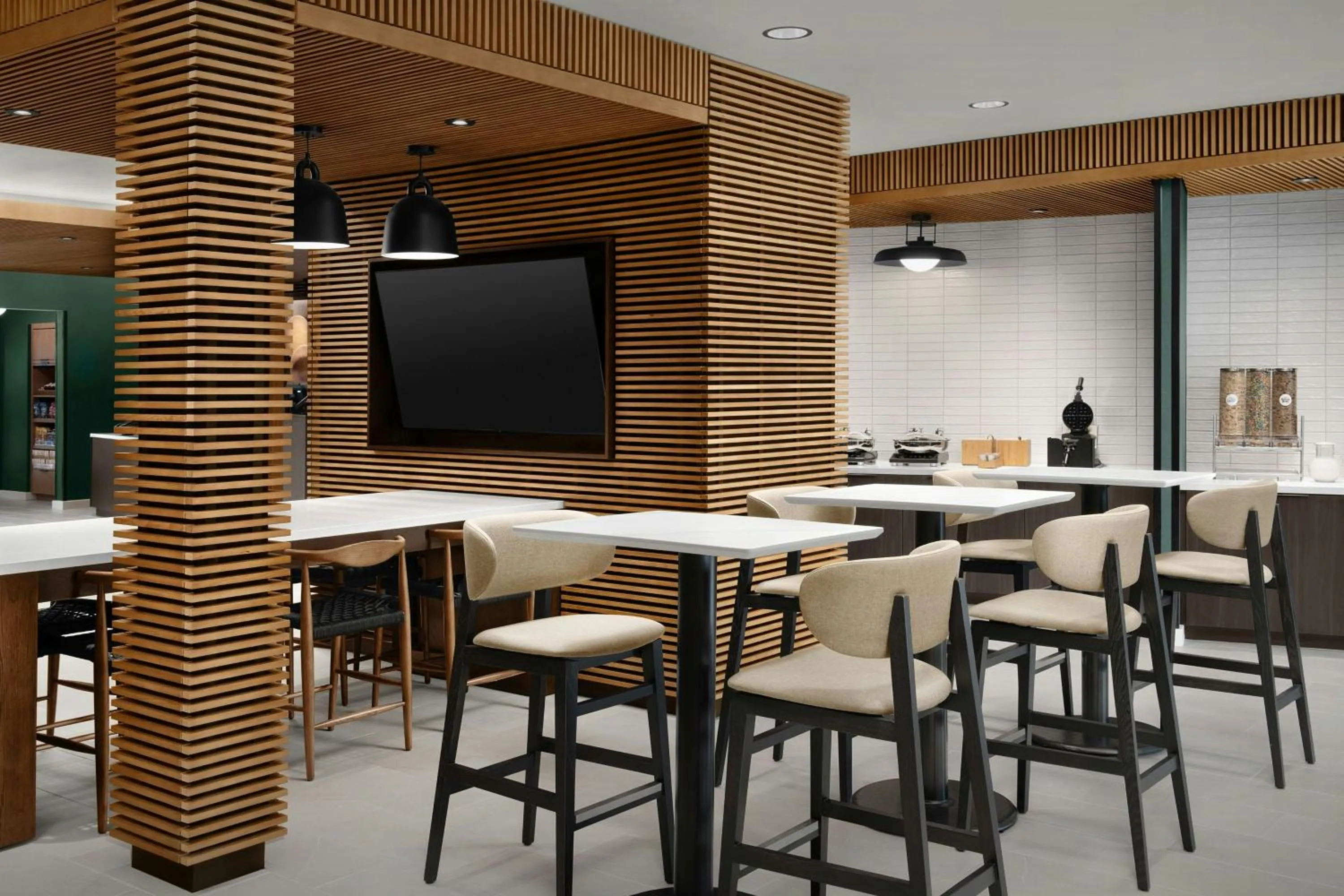 Breakfast in Fairfield by Marriott Inn & Suites Portland Newberg