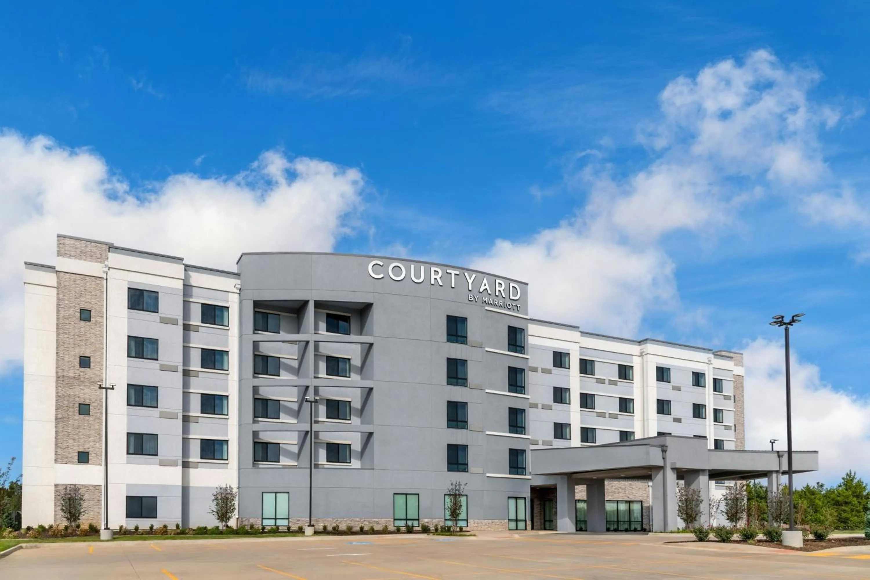 Courtyard by Marriott Sherman