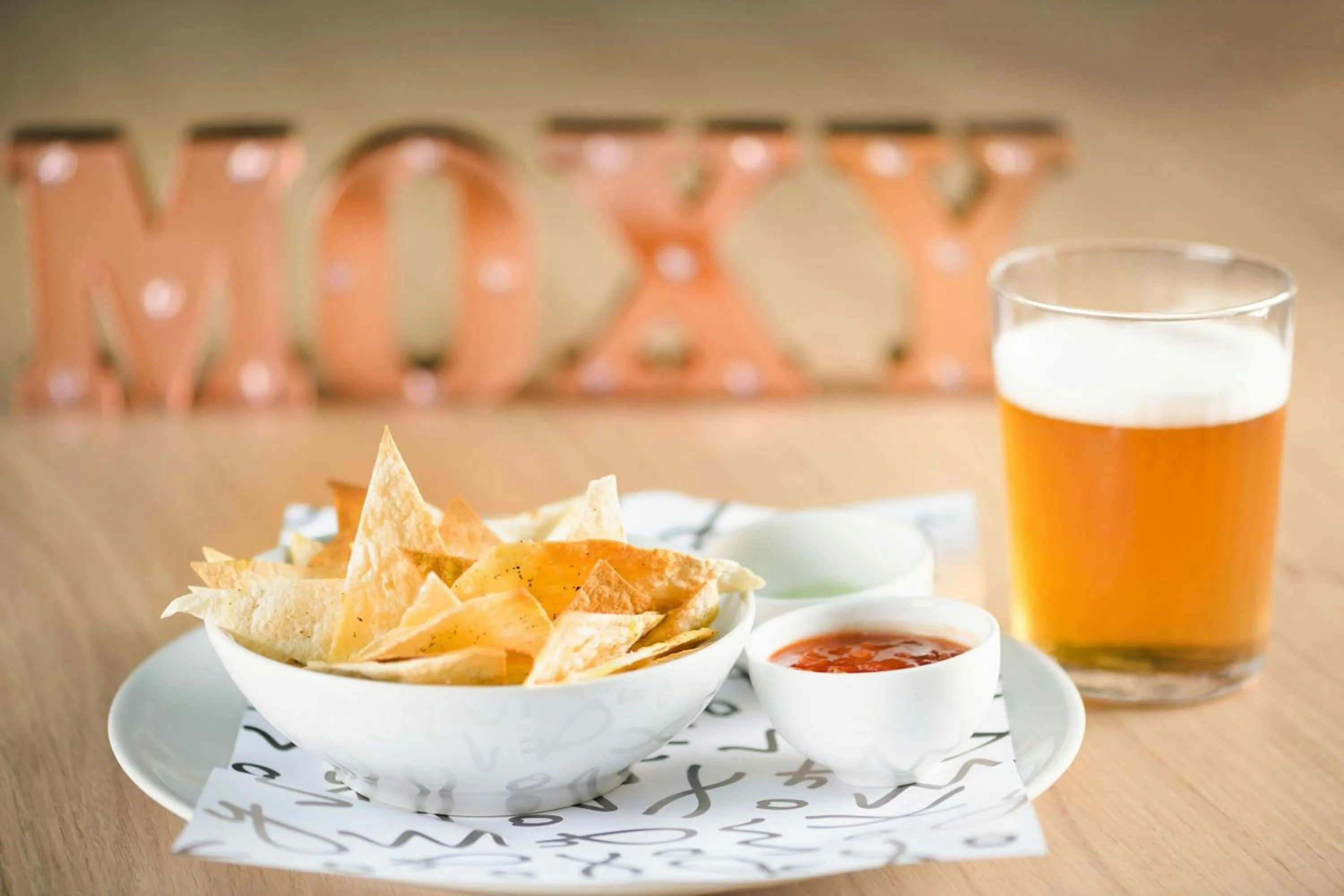 Restaurant/places to eat in Moxy Pompeii