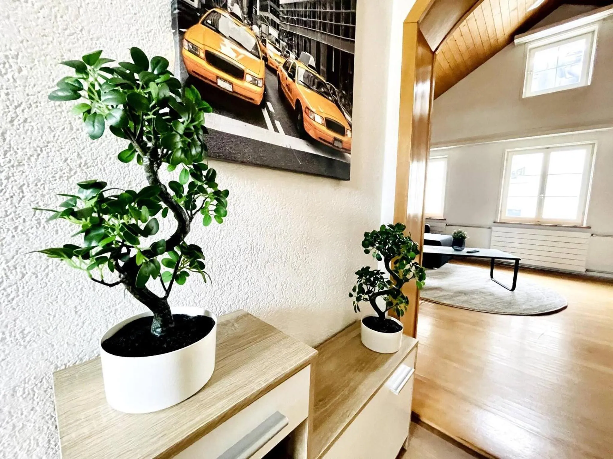 Einzigartige Schone Altbau- Wohnung Im Zentrum