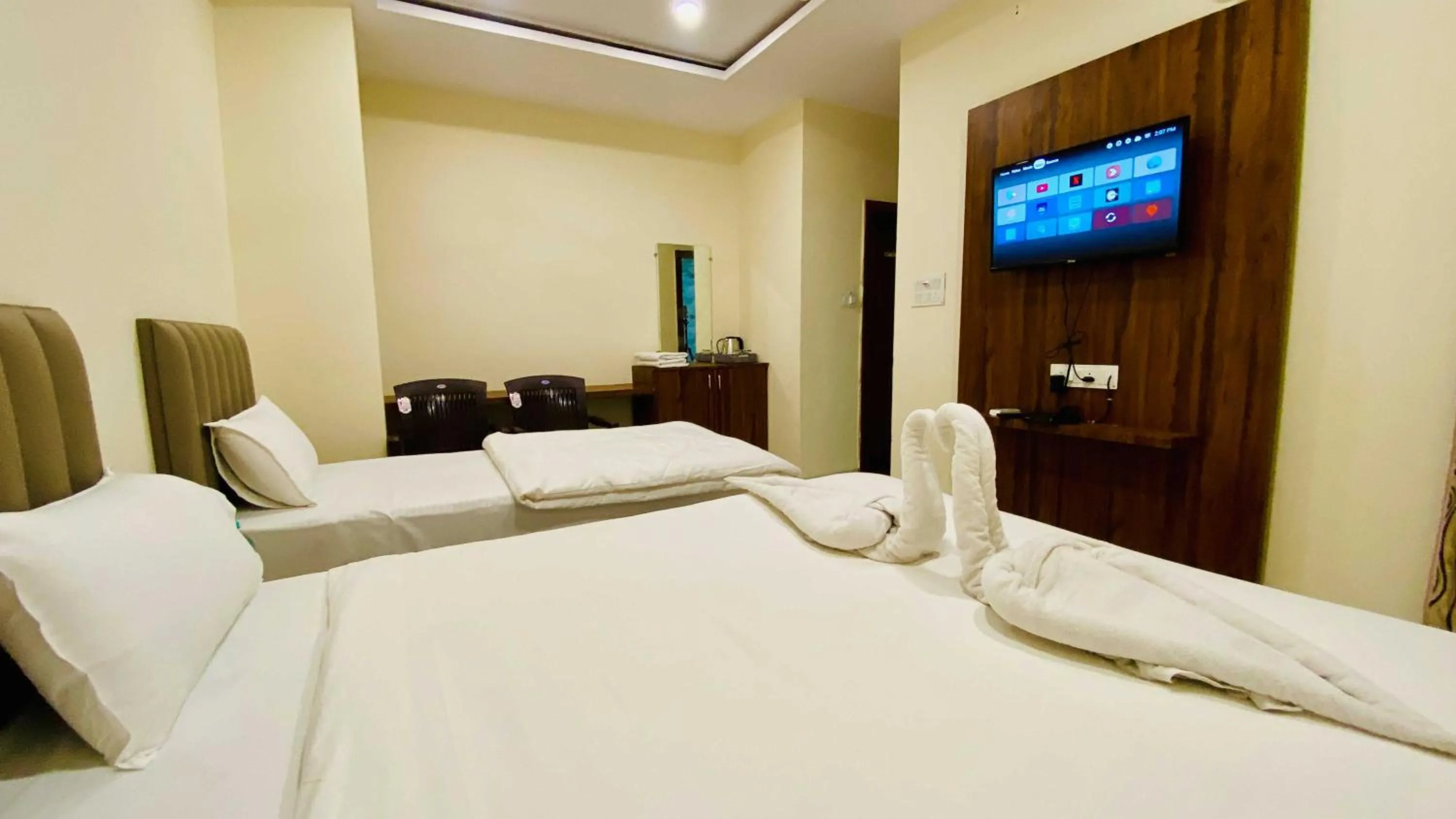 Bed in Hotel Krishnarchana