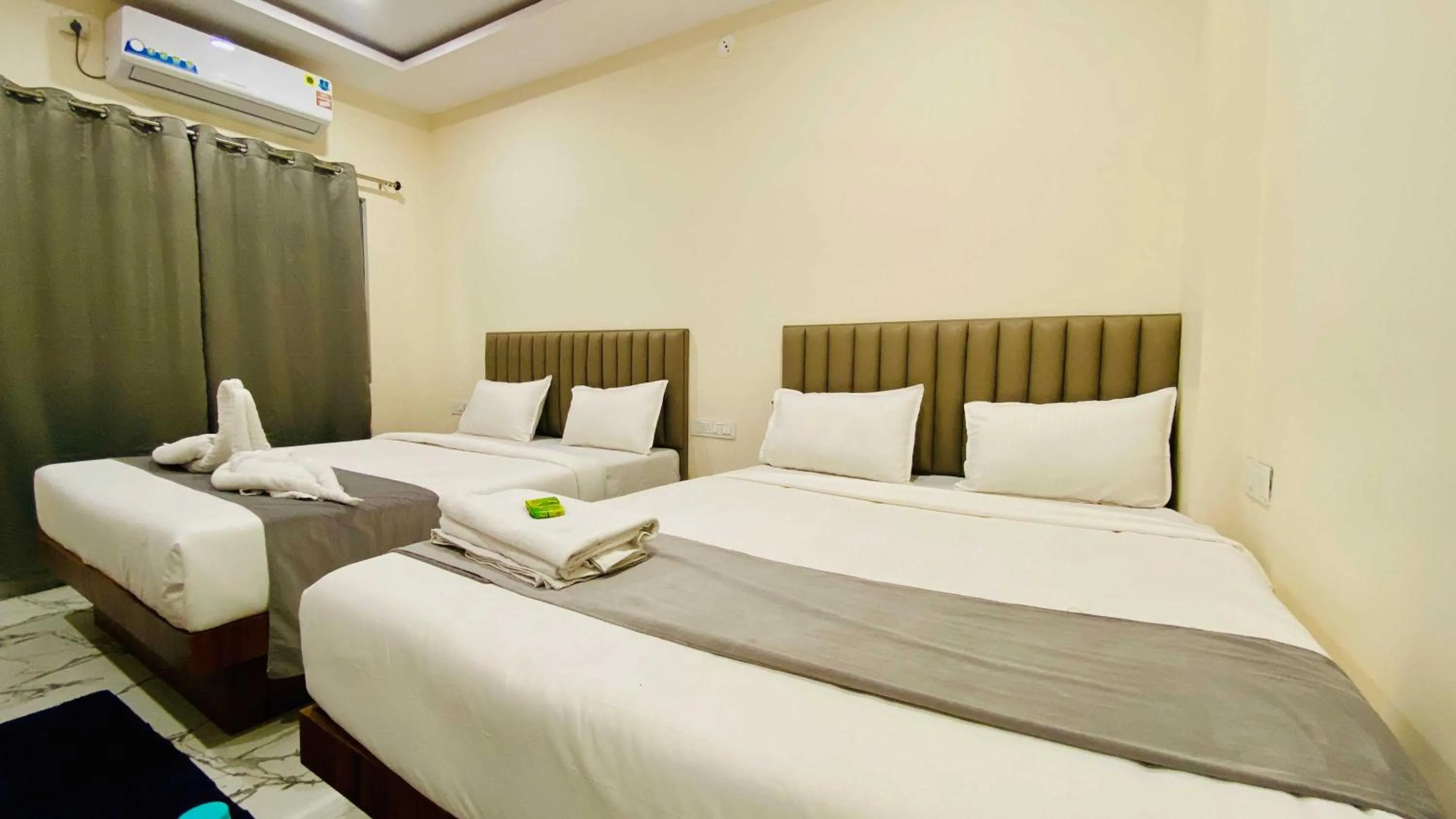 Bed in Hotel Krishnarchana