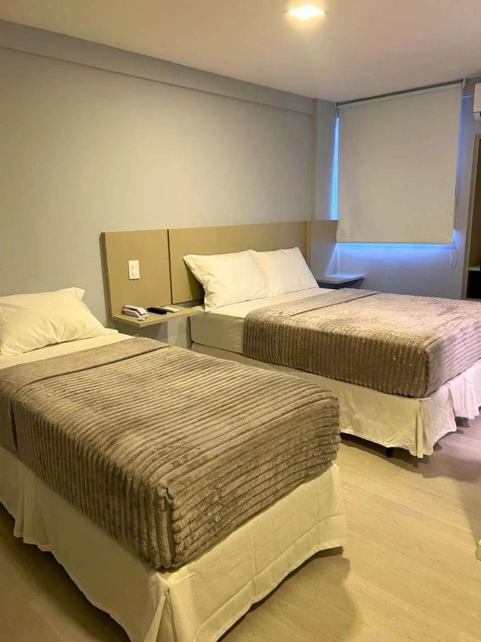 Bedroom, Bed in Blue Hotel