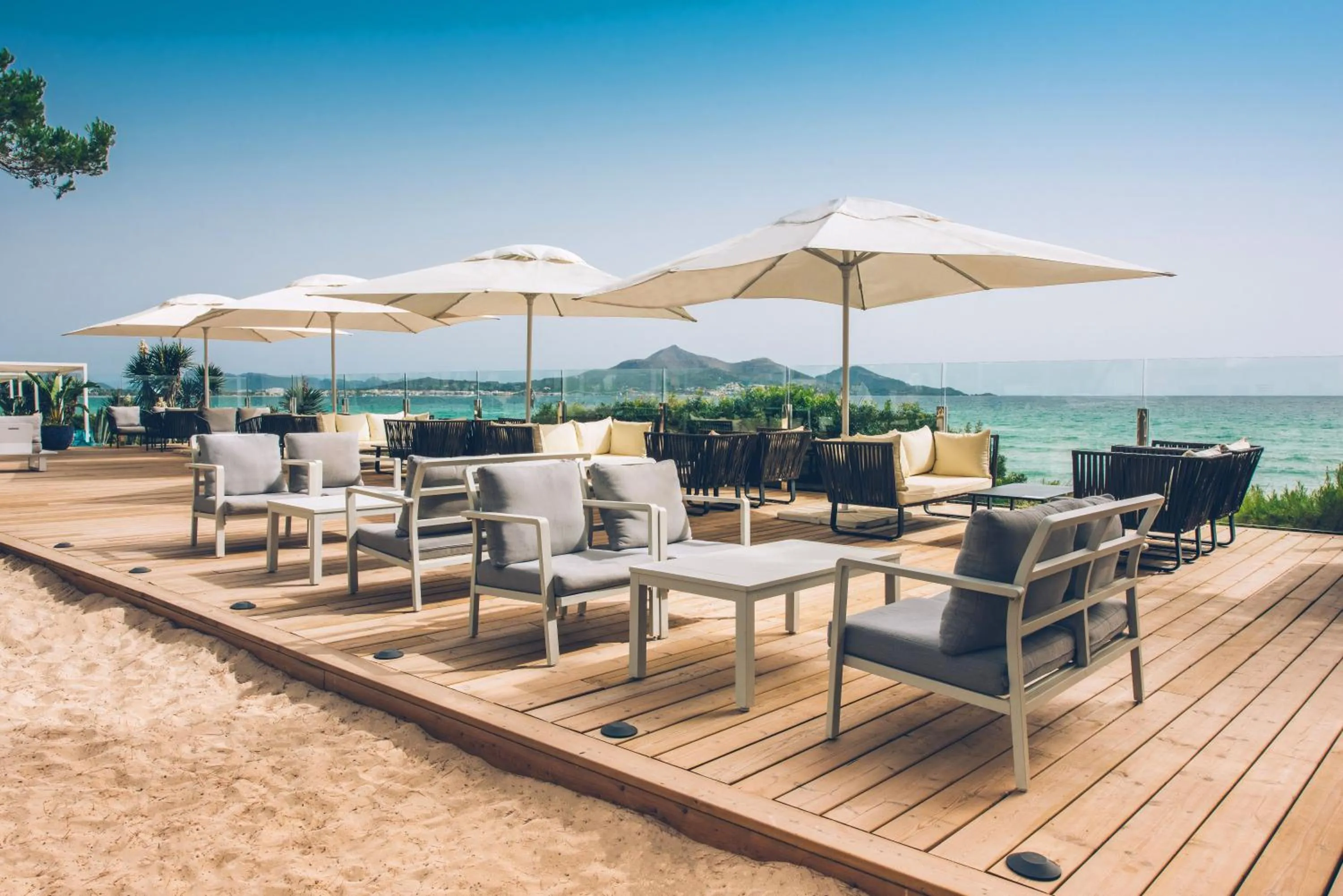 Lounge or bar in Iberostar Selection Playa de Muro Village