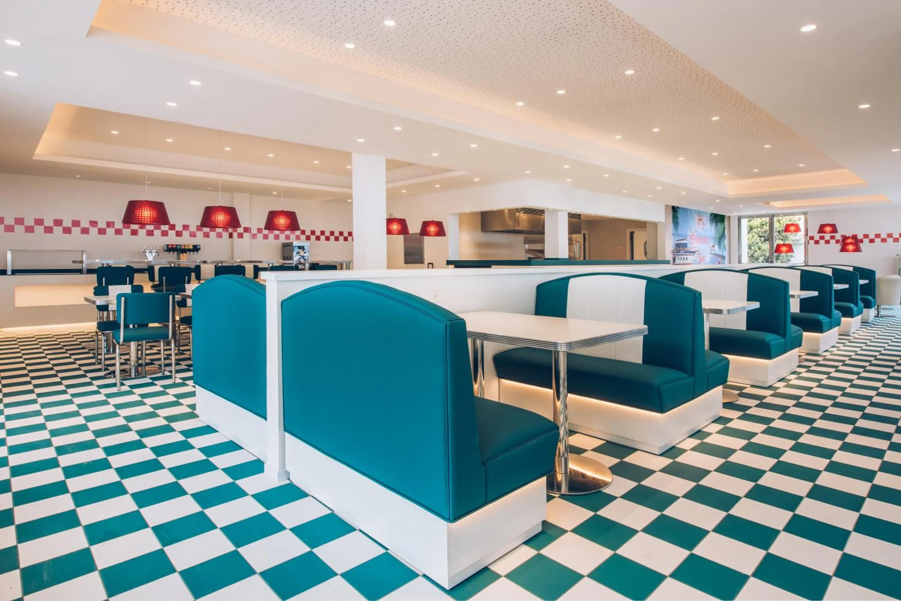 Lounge or bar in Iberostar Selection Playa de Muro Village