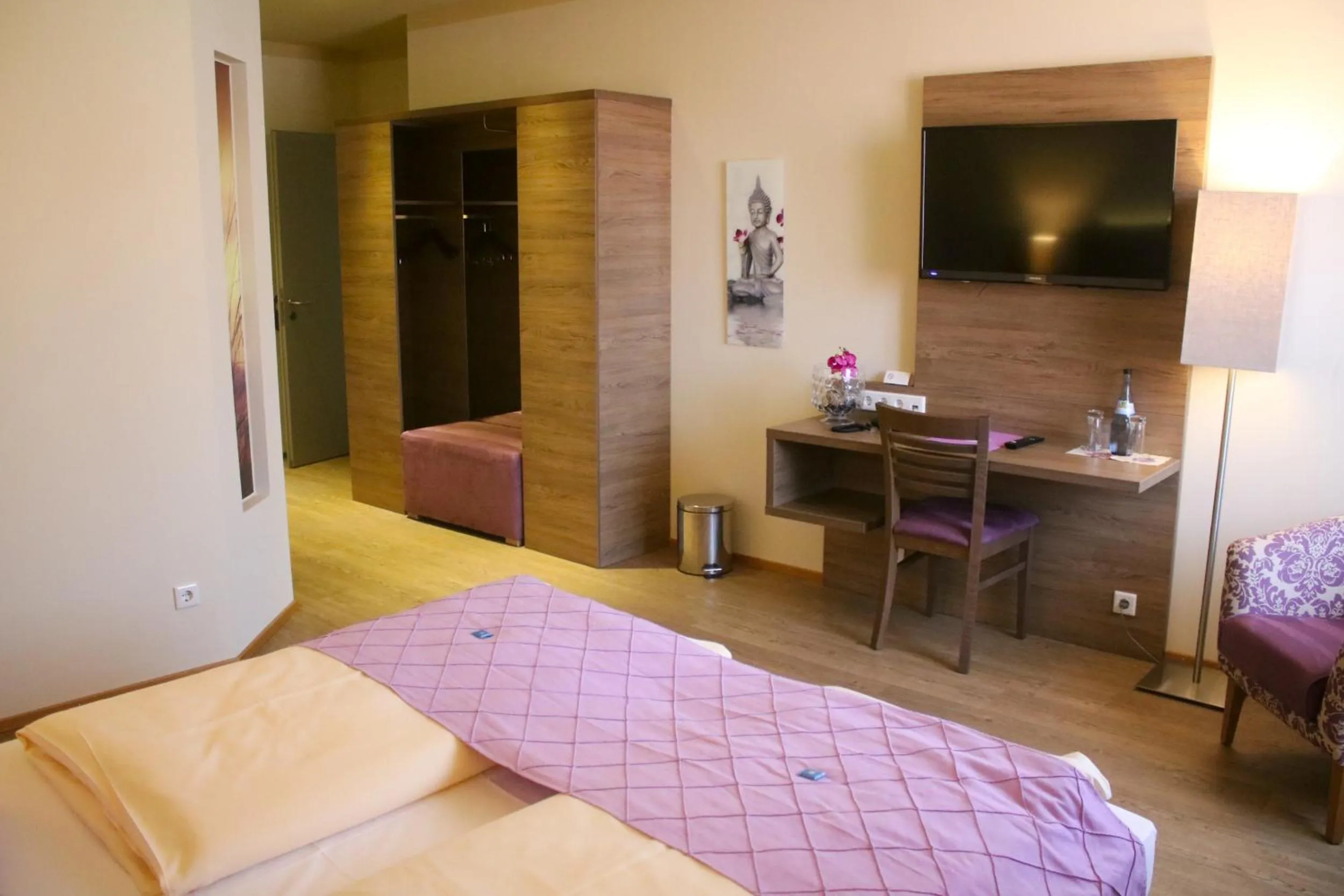 Decorative detail, Bed in Boutique Hotel zur Post