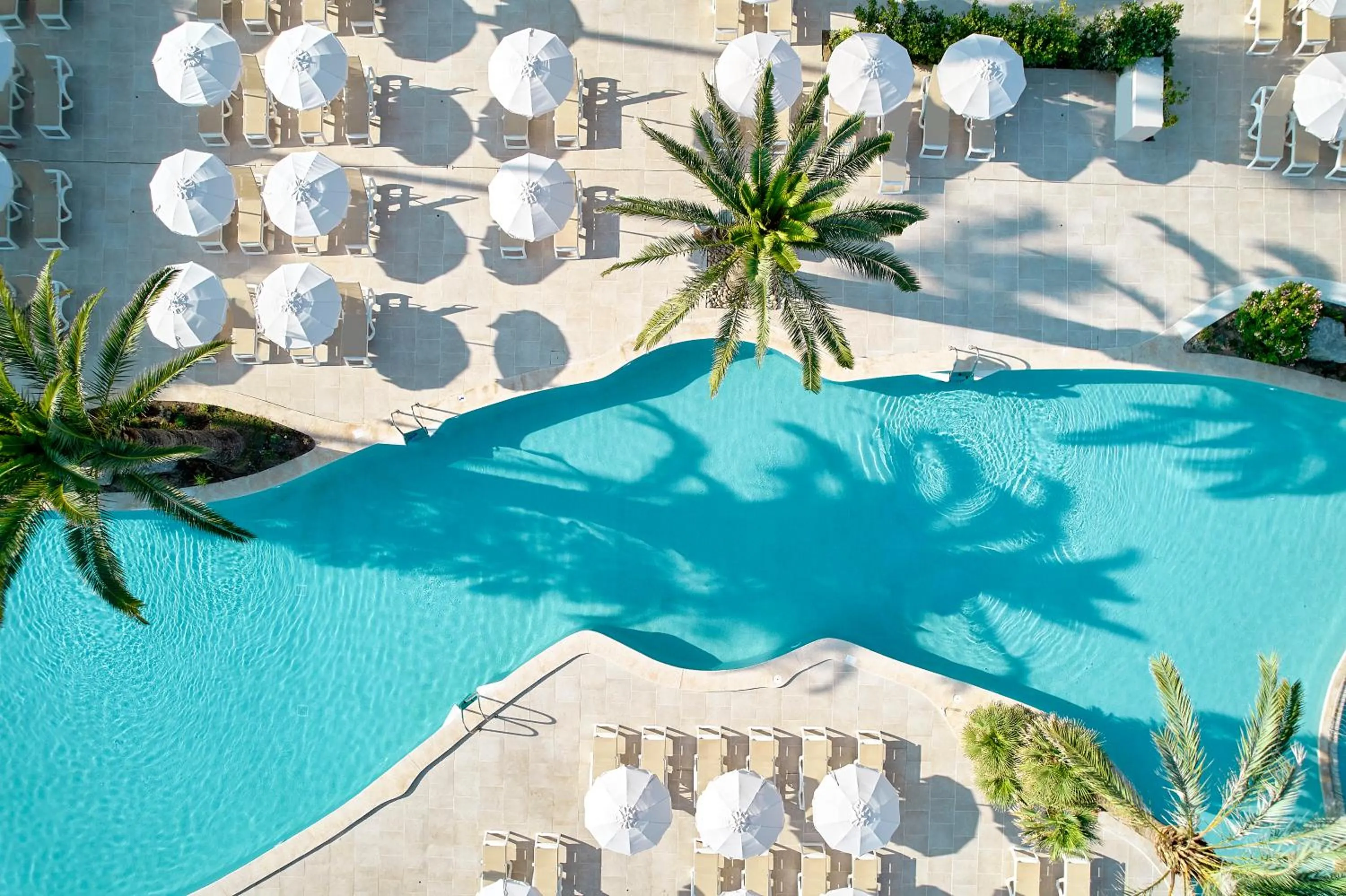 Swimming pool in Iberostar Selection Albufera Park All Inclusive